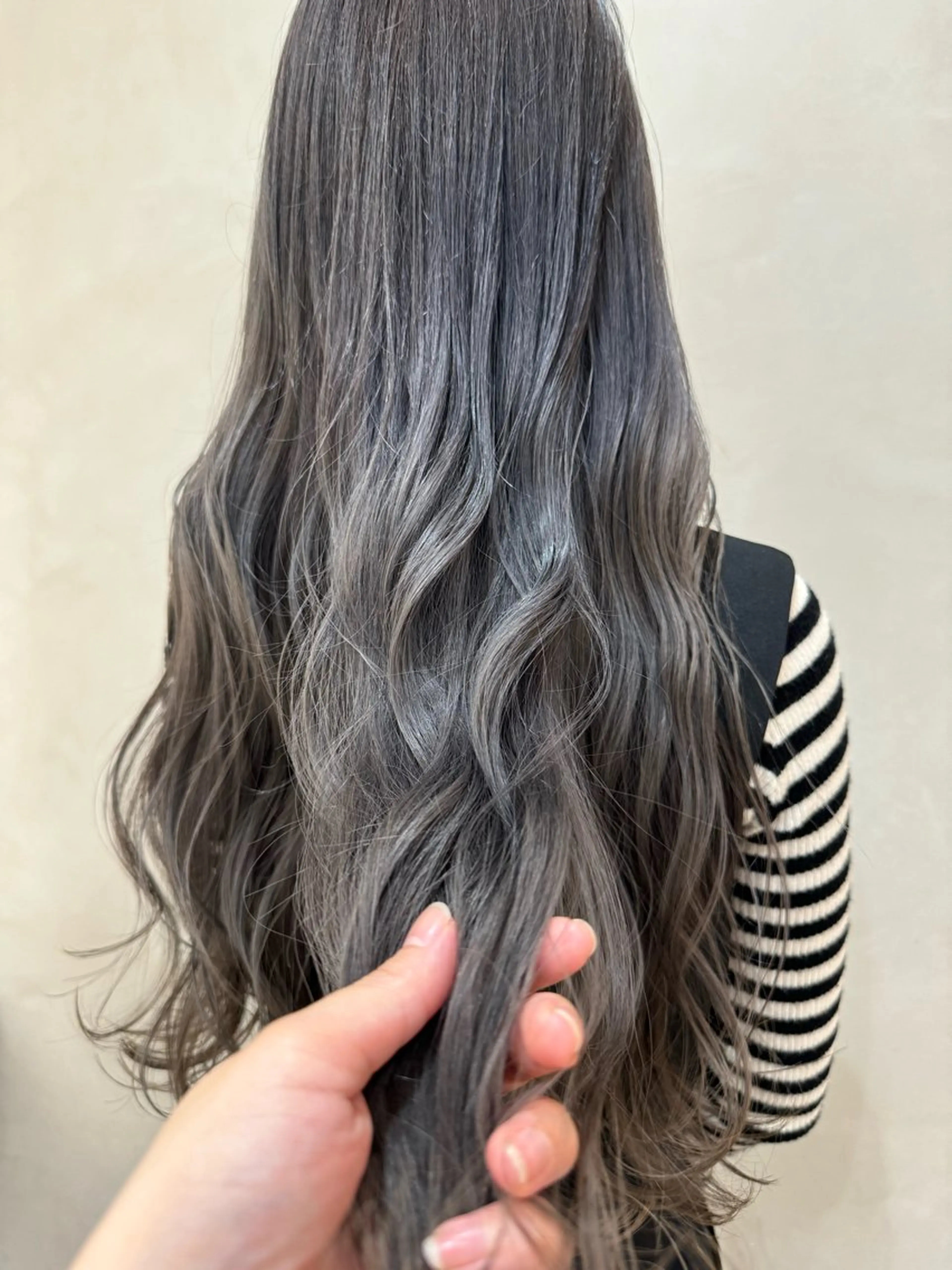 ロング カラー 矢場町/ダブルカラー /レイヤー/アリサのヘアスタイル