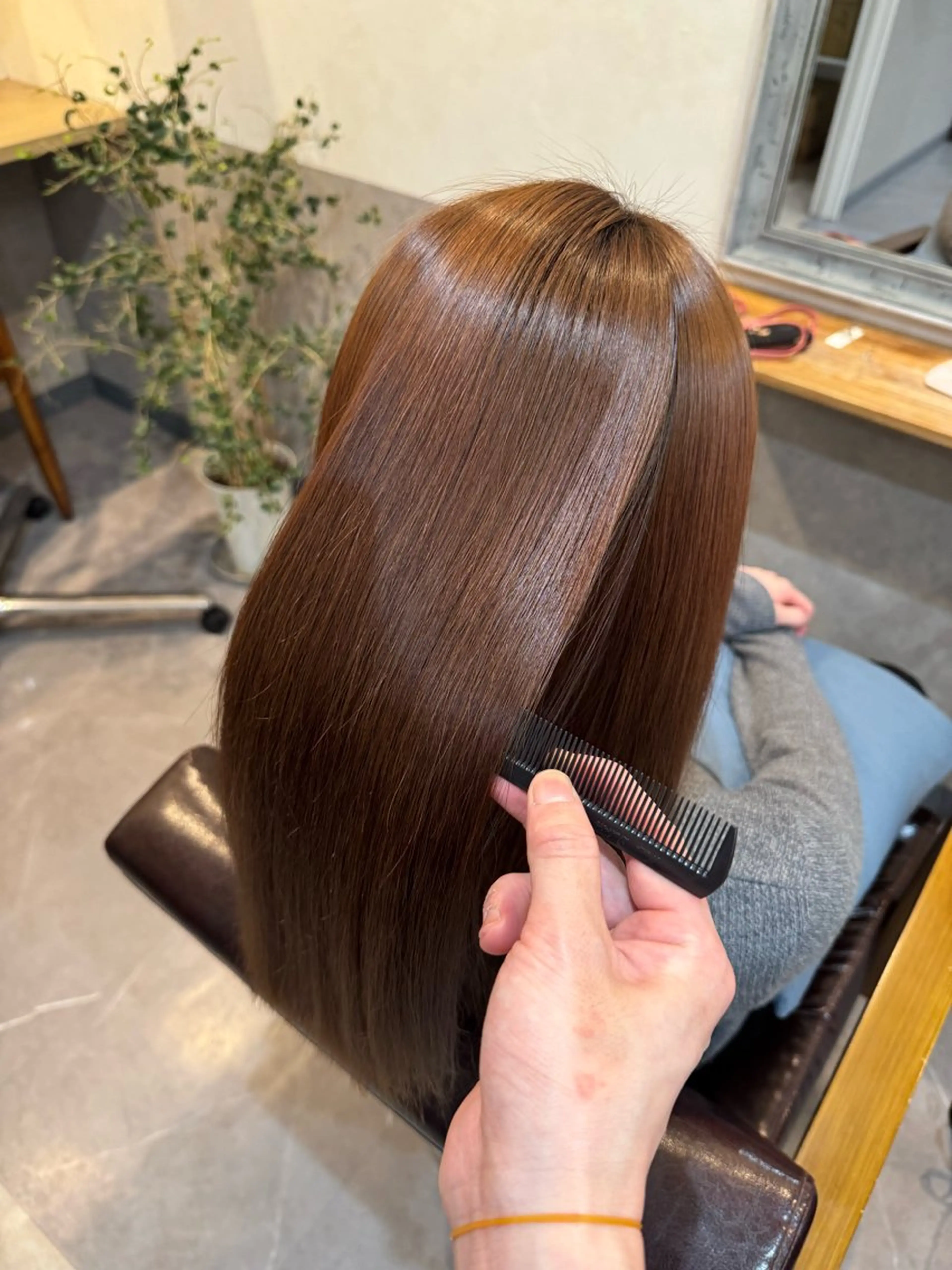 セミロング 縮毛矯正 🫧髪質改善🫧/ ひじりなり🍏のヘアスタイル