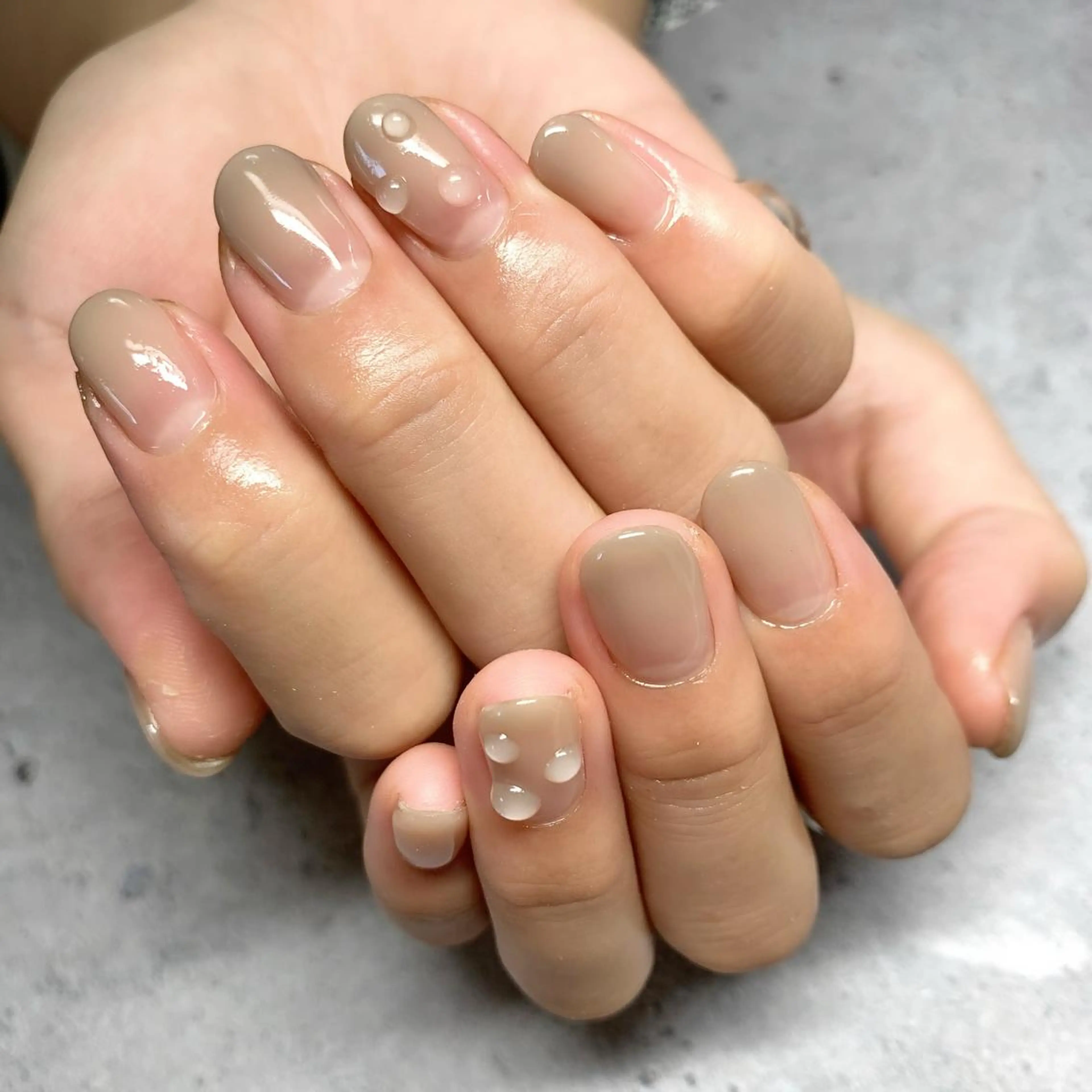 ネイル フットネイル ジェルネイル マグネットネイル ニュアンスネイル パラジェル clover nailのネイルデザイン