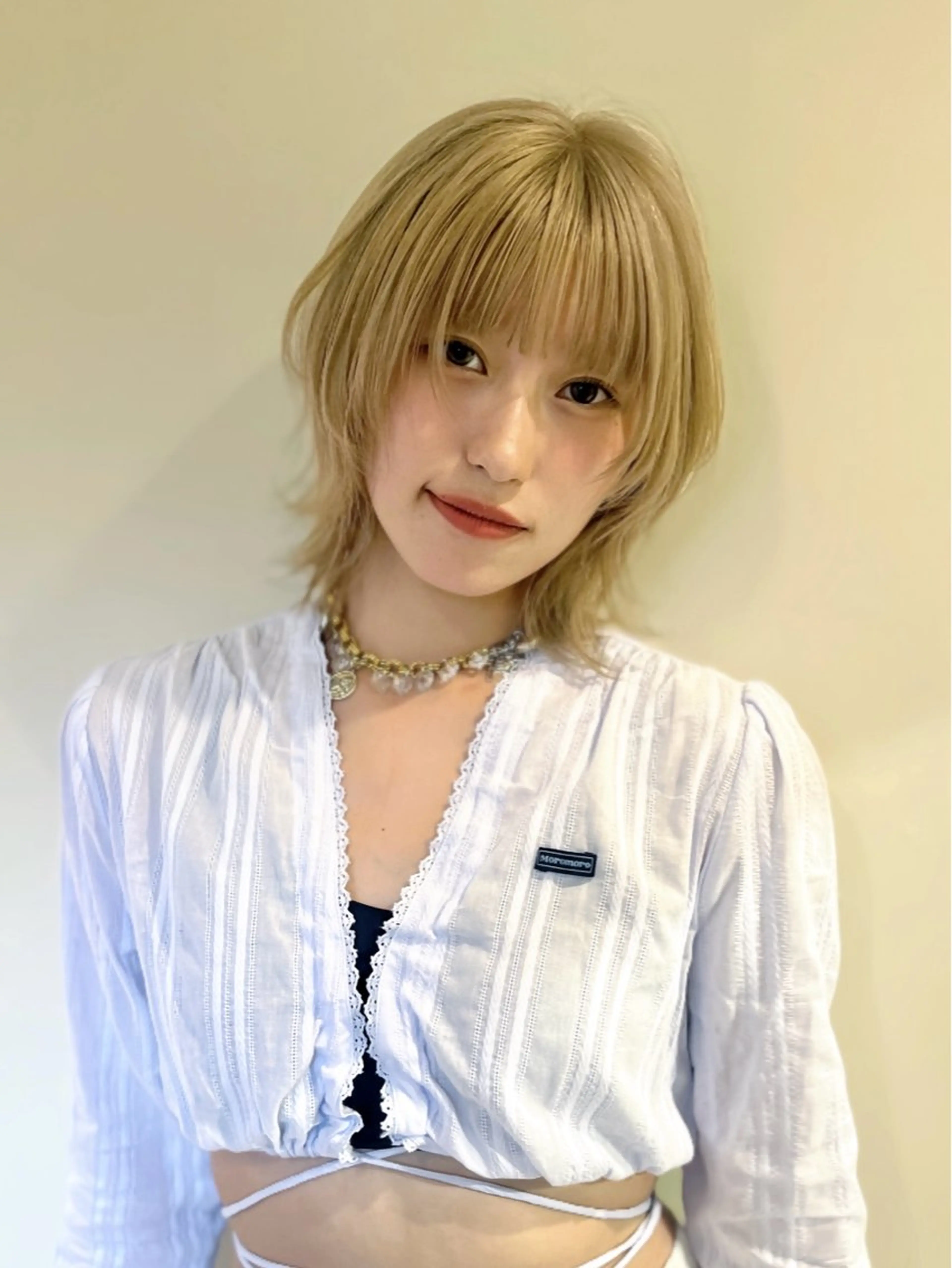 ミディアム カラー ブリーチ ハッシュカット ヘアカラー 🦮shiori アイドルオタク🦮のヘアスタイル