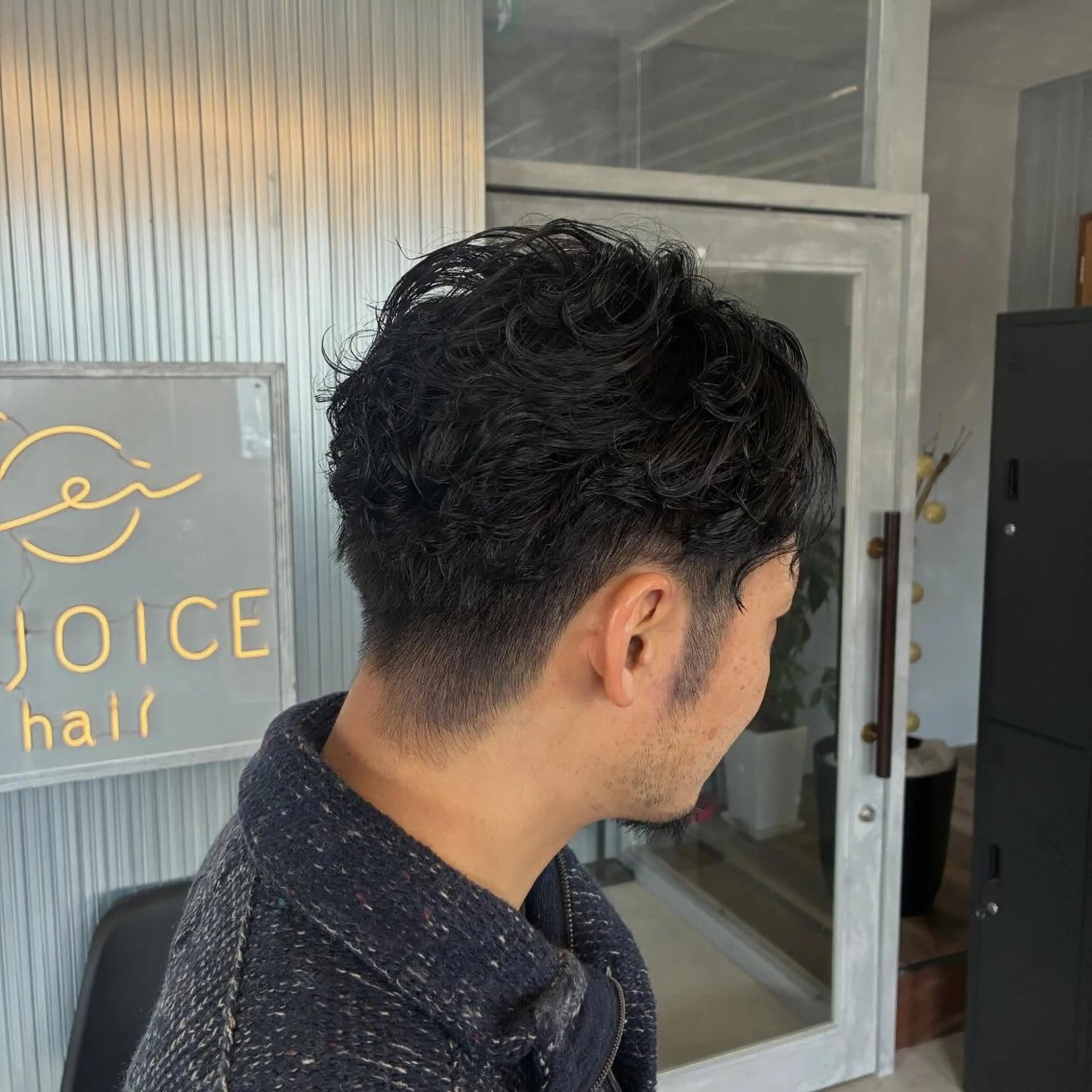 カラー メンズ メンズブリーチ ブリーチ ブラウンカラー 透明感カラー ブリーチなしカラー 鈴木 楓太のヘアスタイル