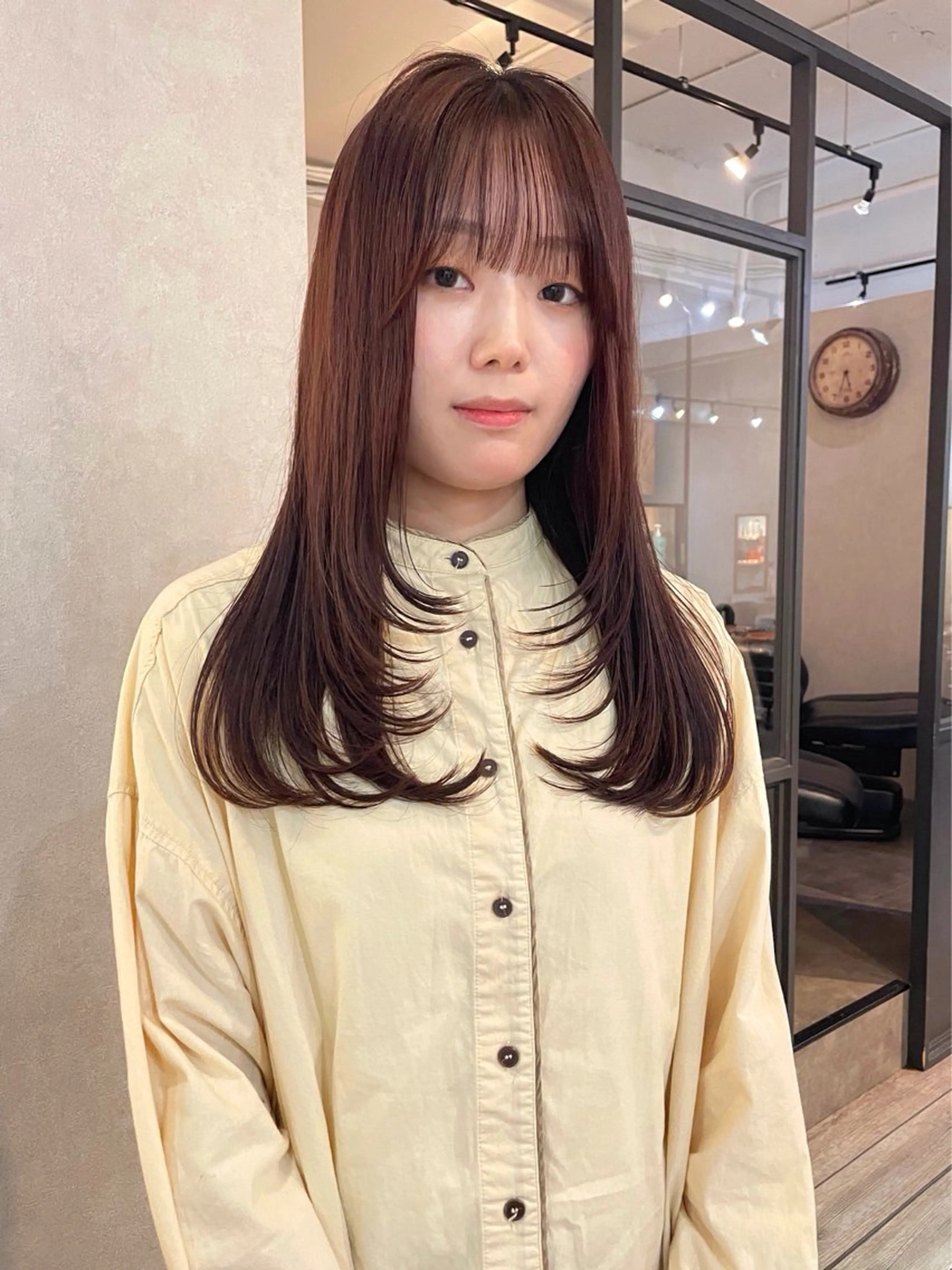 セミロング カラー FERIA梅田🖤 透明感カラー🎀のヘアスタイル