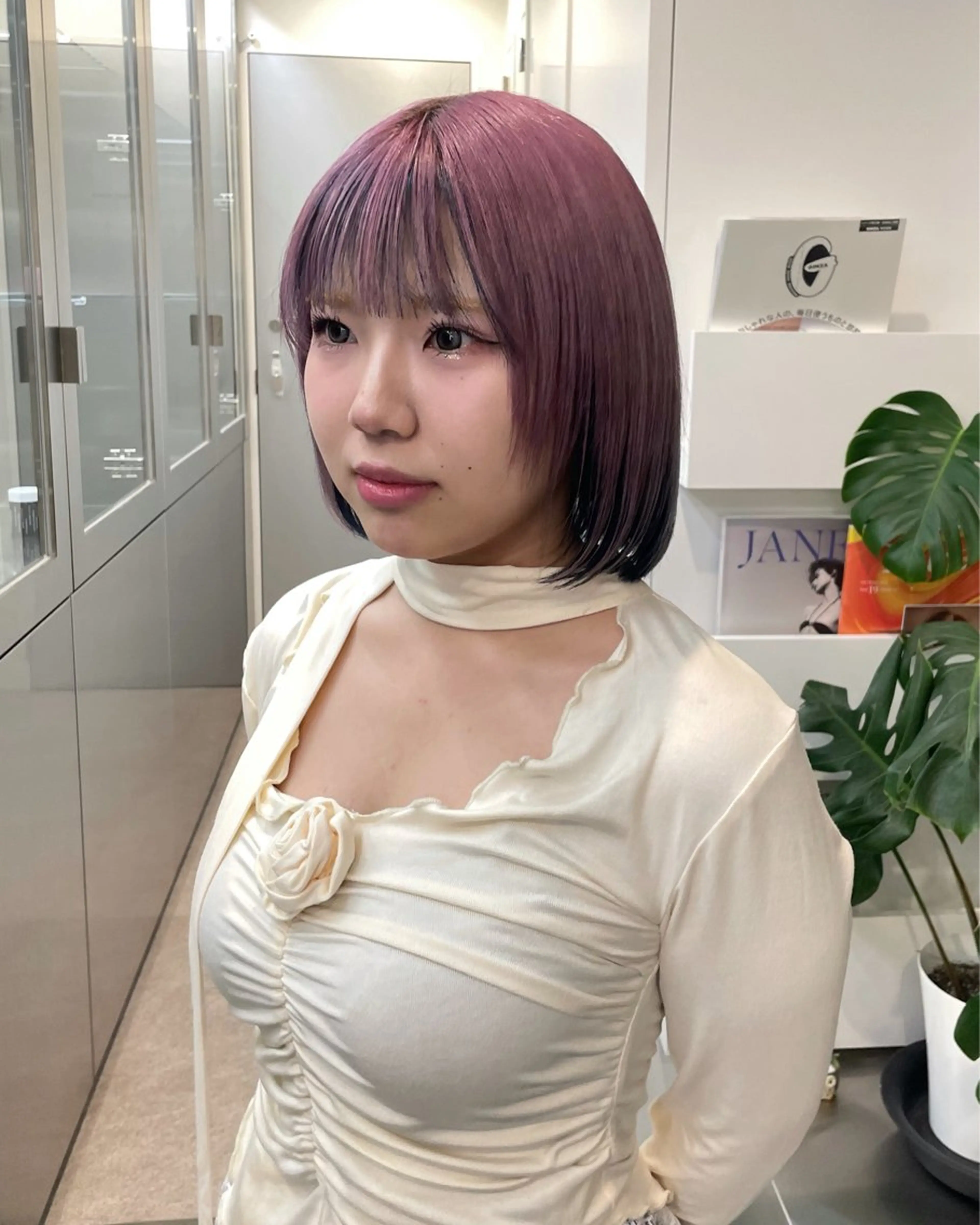 ショート カラー ハイトーンカラー 優海のヘアスタイル