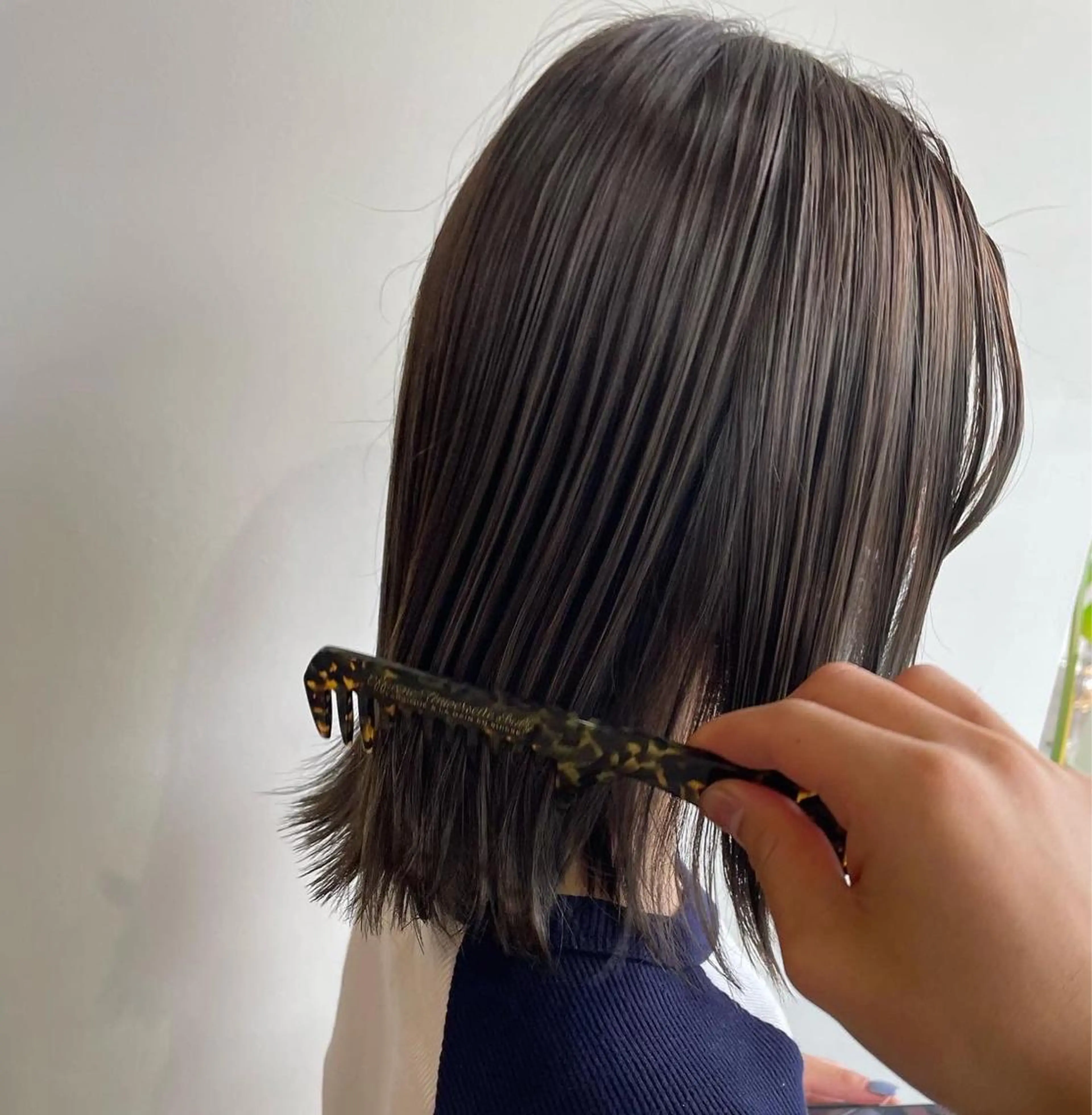 ミディアム カラー ブリーチ 透明感カラー グレージュ ブリーチなしカラー MAUVE MIYUのヘアスタイル