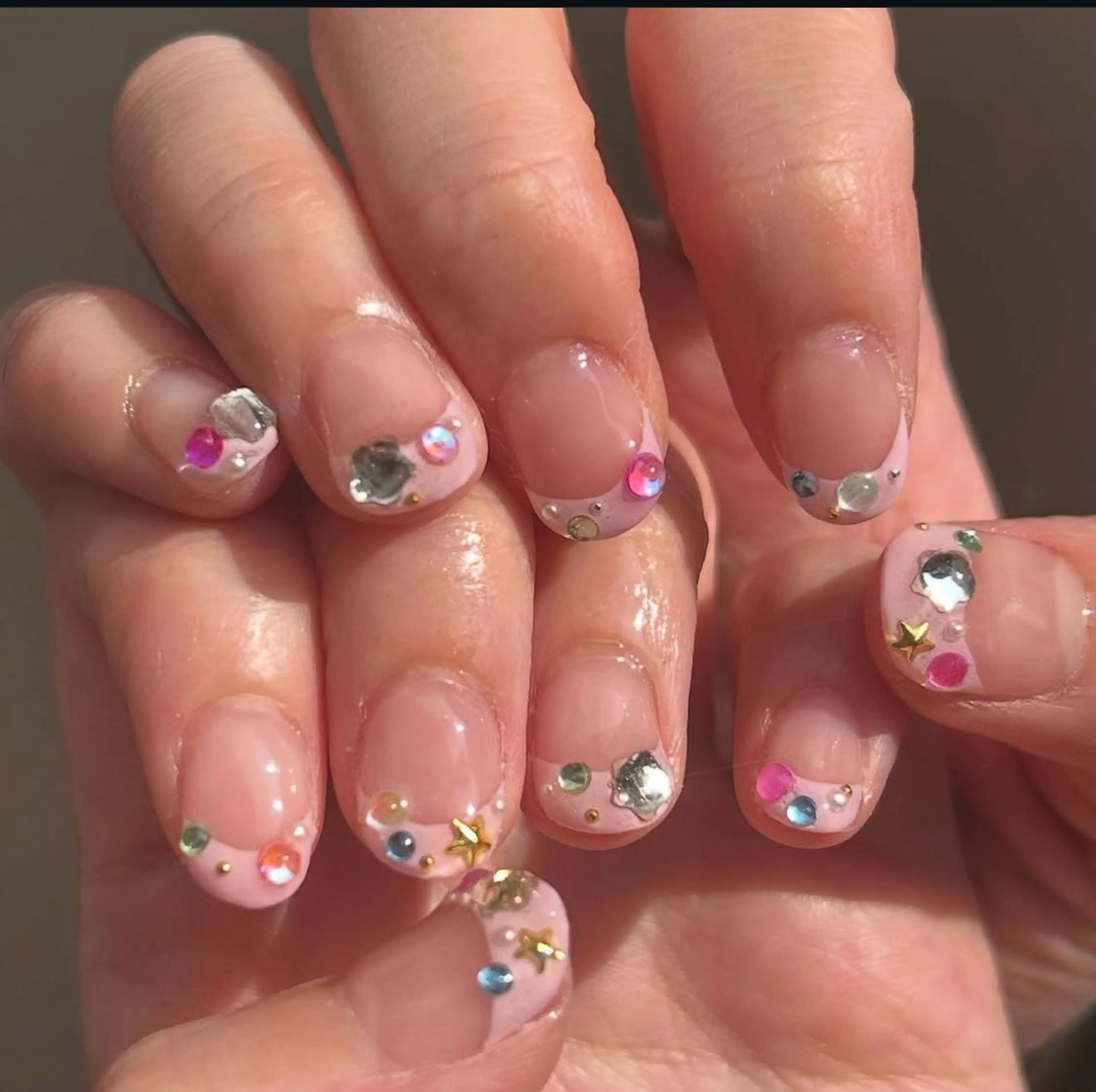 ネイル 持ち込み ハンドネイル JISOO ANA.CHUOのネイルデザイン