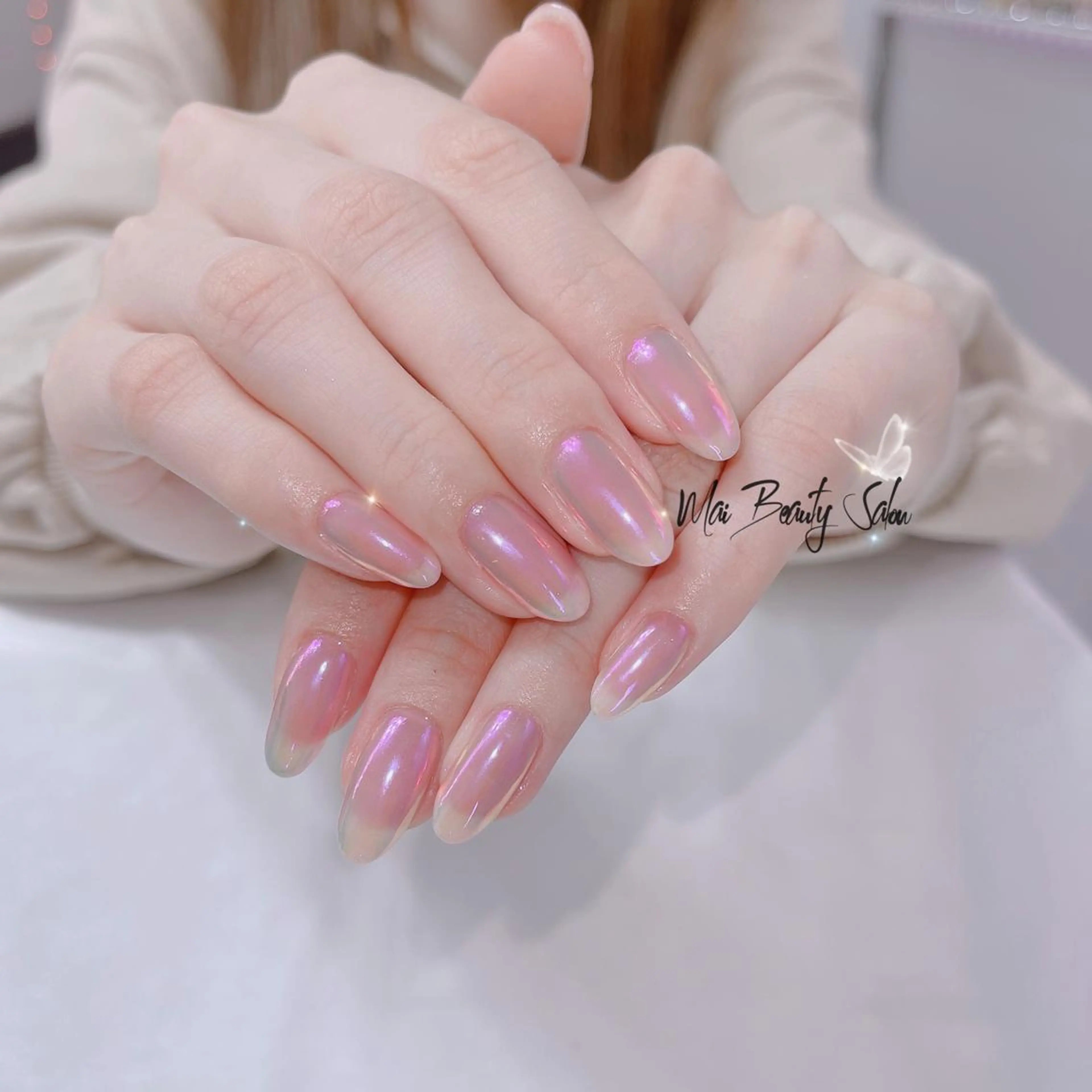 ネイル オーロラネイル 長さ出し フラッシュネイル フレンチネイル ジェルネイル MaiBeauty To  Toのネイルデザイン