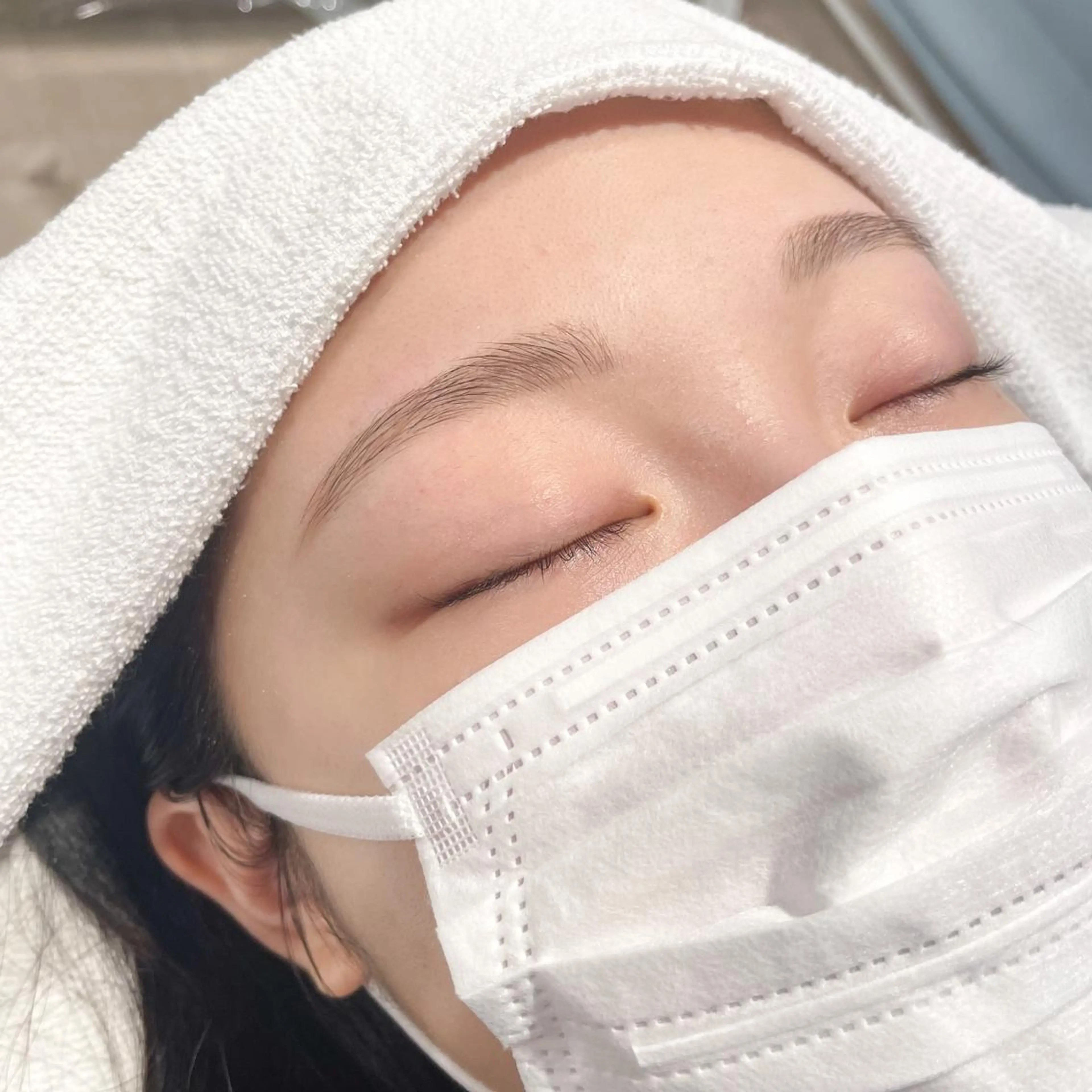 アイブロウ ワックス脱毛 トツカ ルイの眉毛・アイブロウイメージ