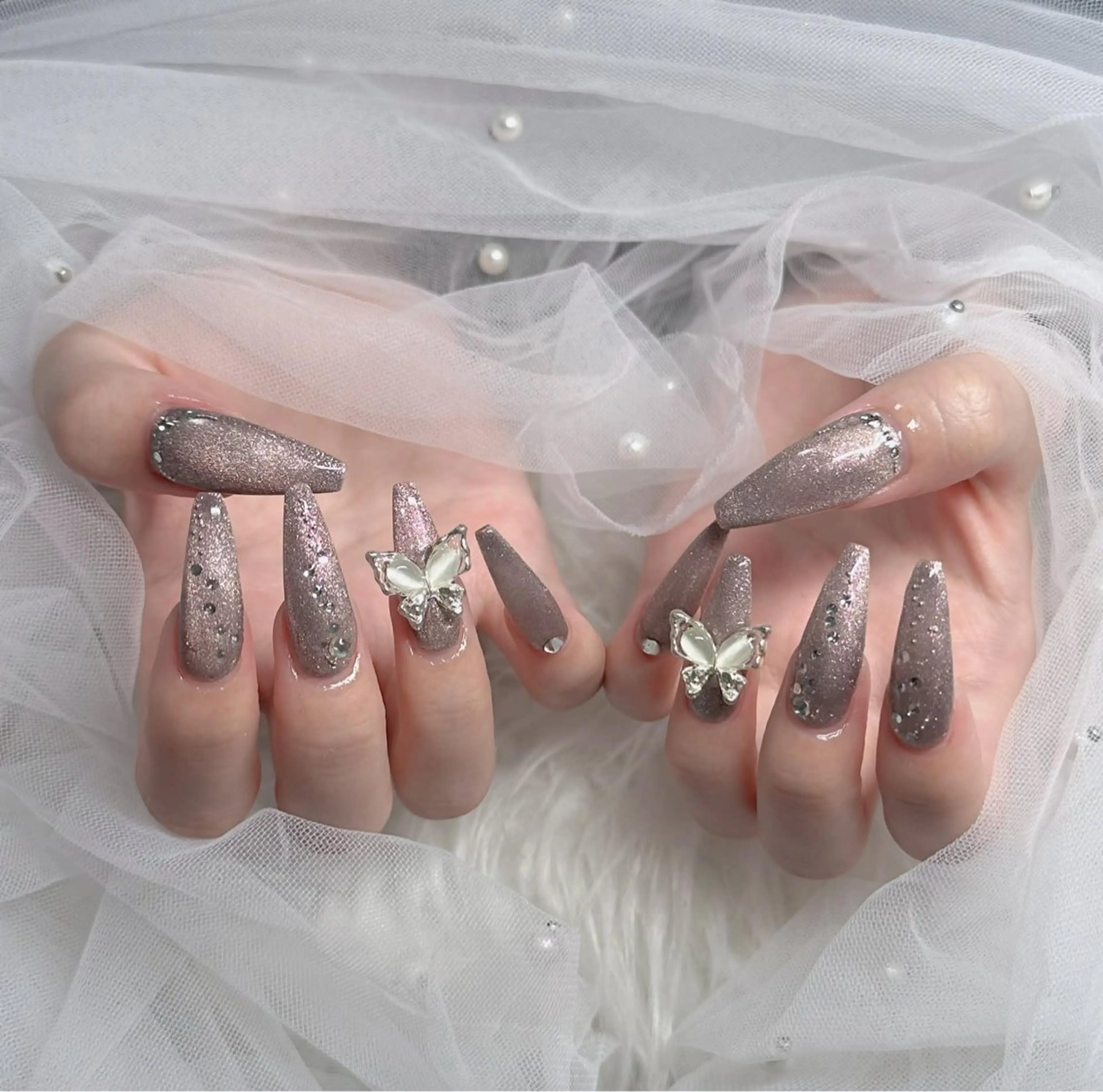 ネイル ボルドー フレンチネイル 氷ネイル・うるうるネイル キラキラネイル 韓国ネイル ハンドネイル H.baby Nail Salonのネイルデザイン