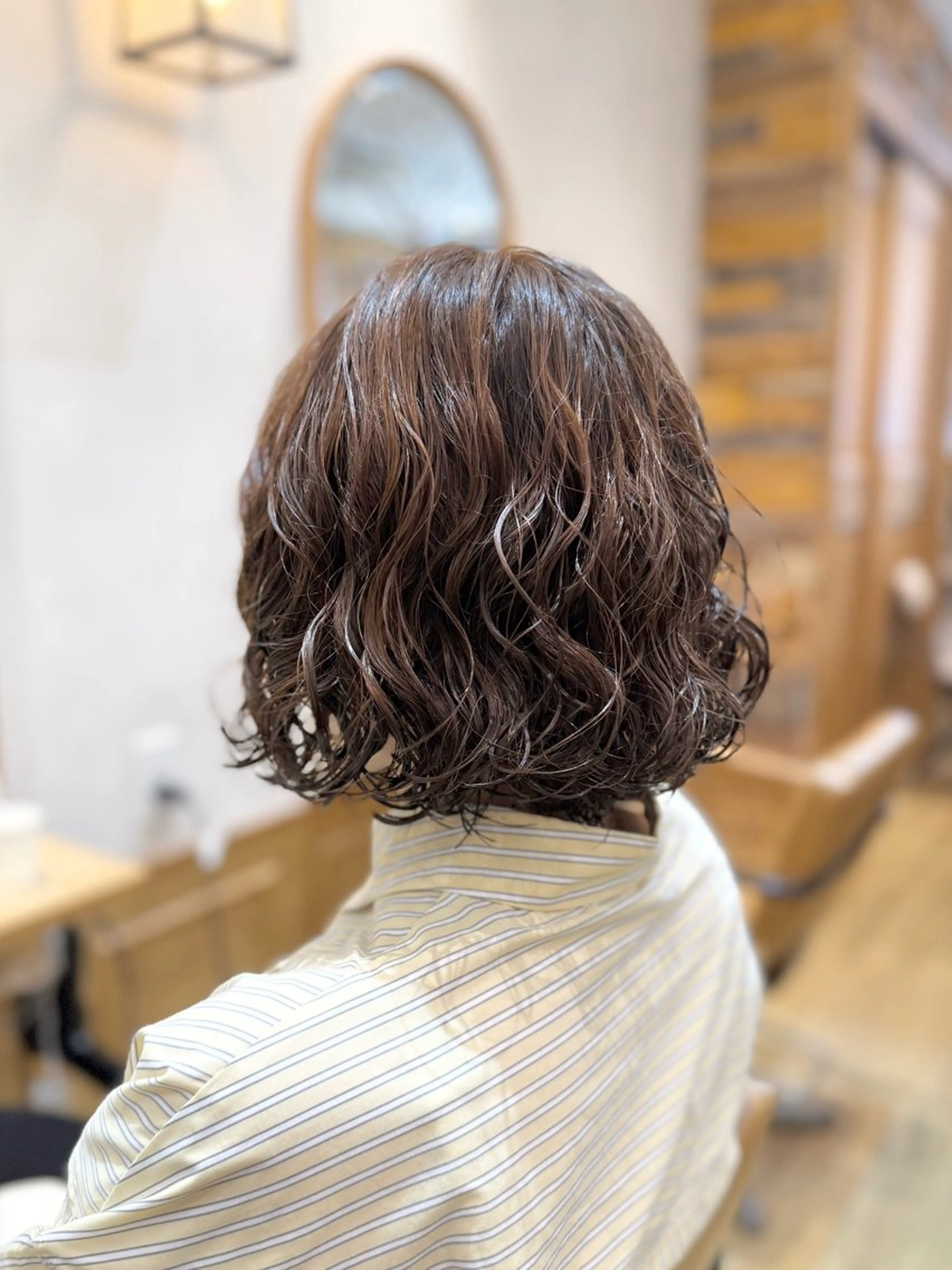 ミディアム ミディアムパーマ ボブ パーマ ヘアメイク美容師 🦋サカモトレナ🦋のヘアスタイル