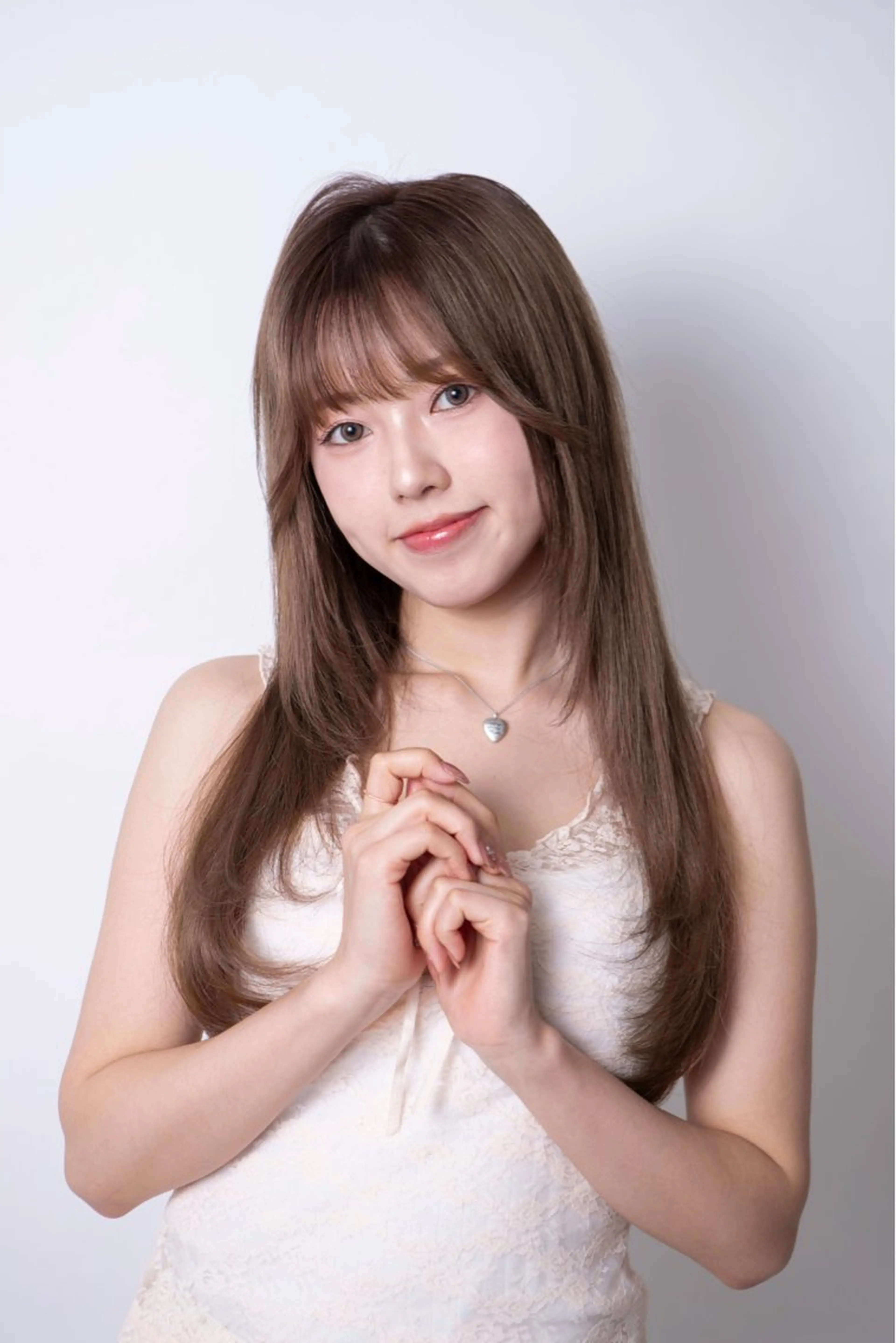 前髪カット＆顔周りカット＋ケアカラー＋3ステップトリートメント¥8800【韓国へア/黄ばみ消し/赤み消し】の写真