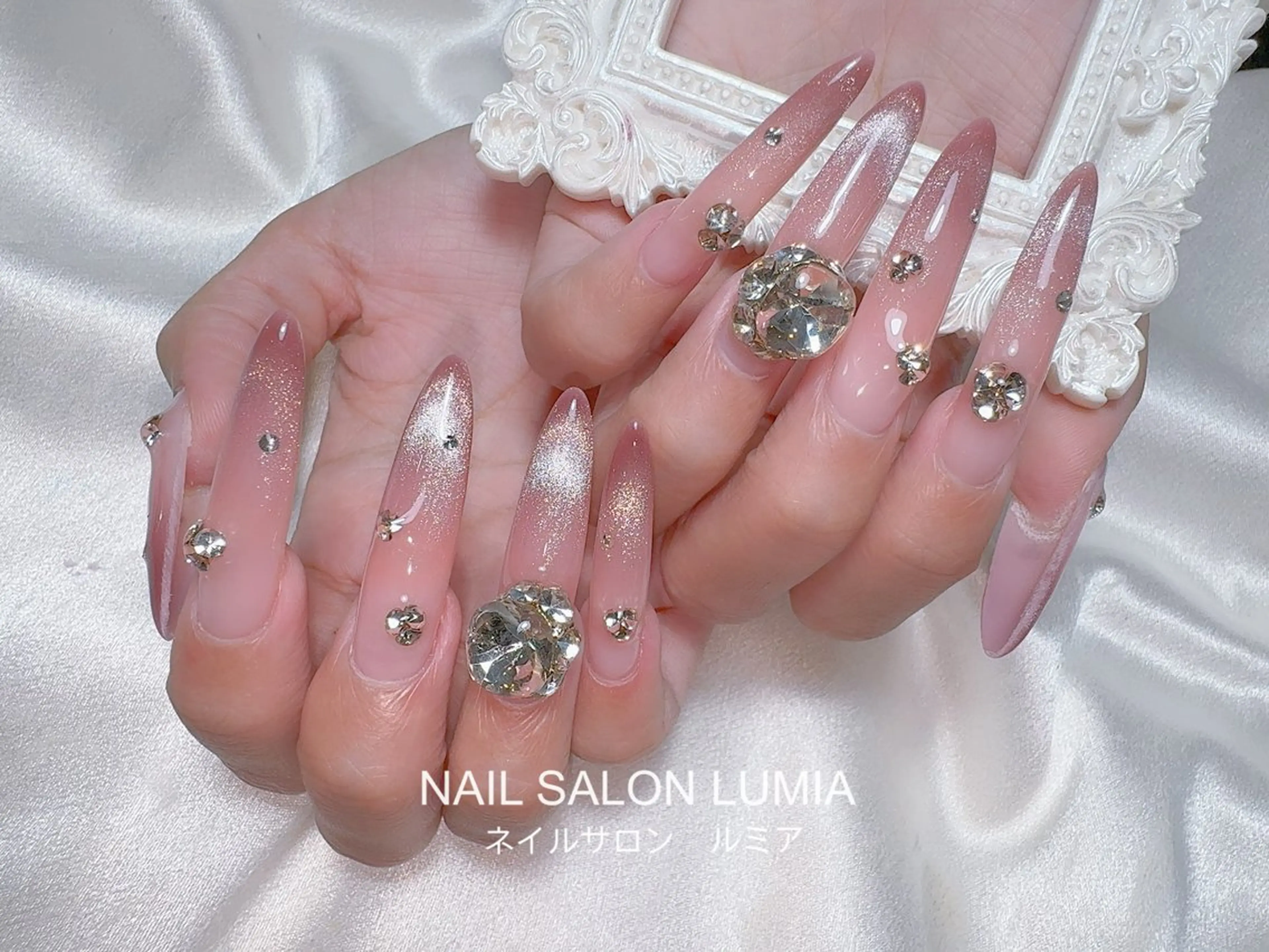 ネイル ハンドネイル ネイルサロン ルミア Lumia 店長のネイルデザイン