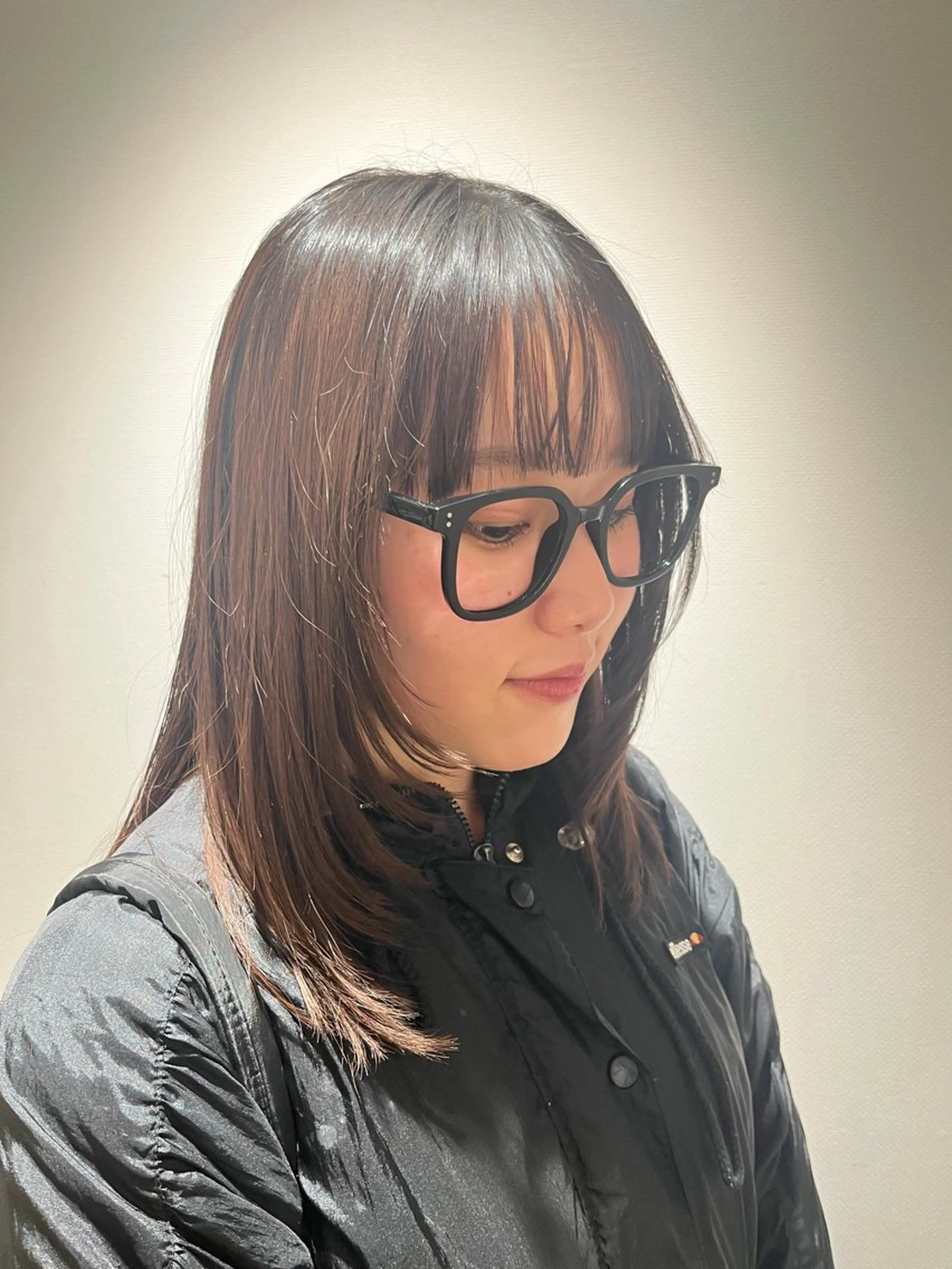 セミロング 顔周りカット レイヤーカット SPACIUM by UNBIRTHDAY所属・UNBIRTHDAY amiのヘアスタイル