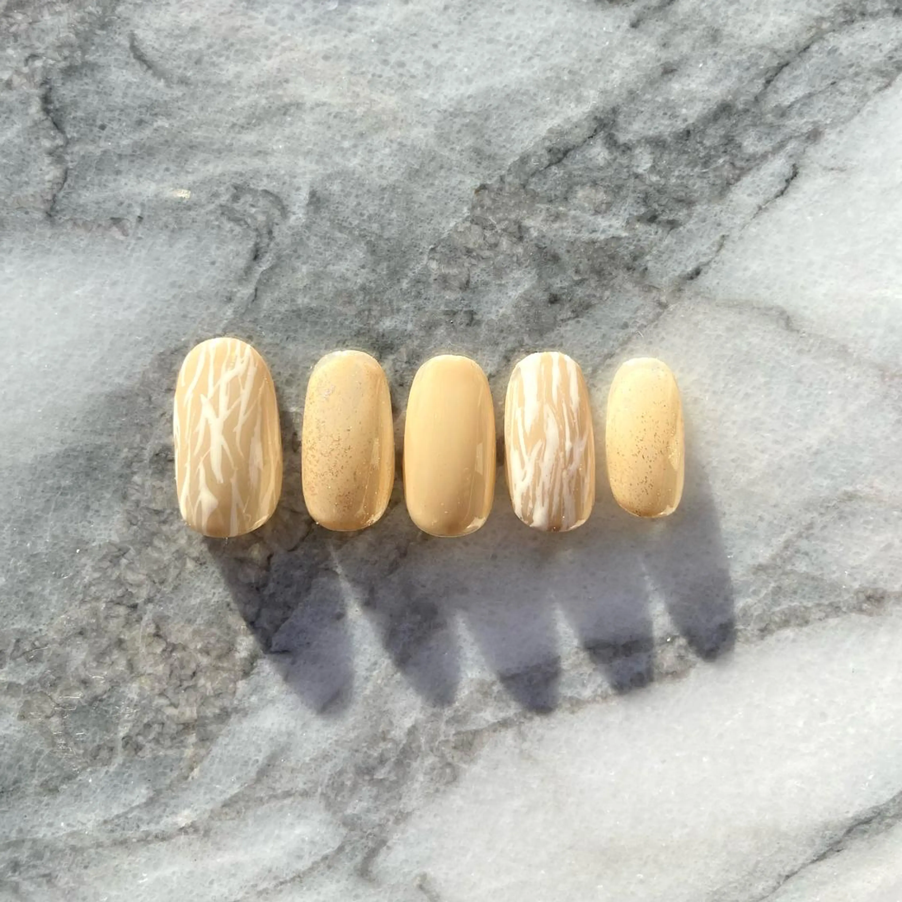 ネイル アートネイル フットネイル salon de oct.のネイルデザイン