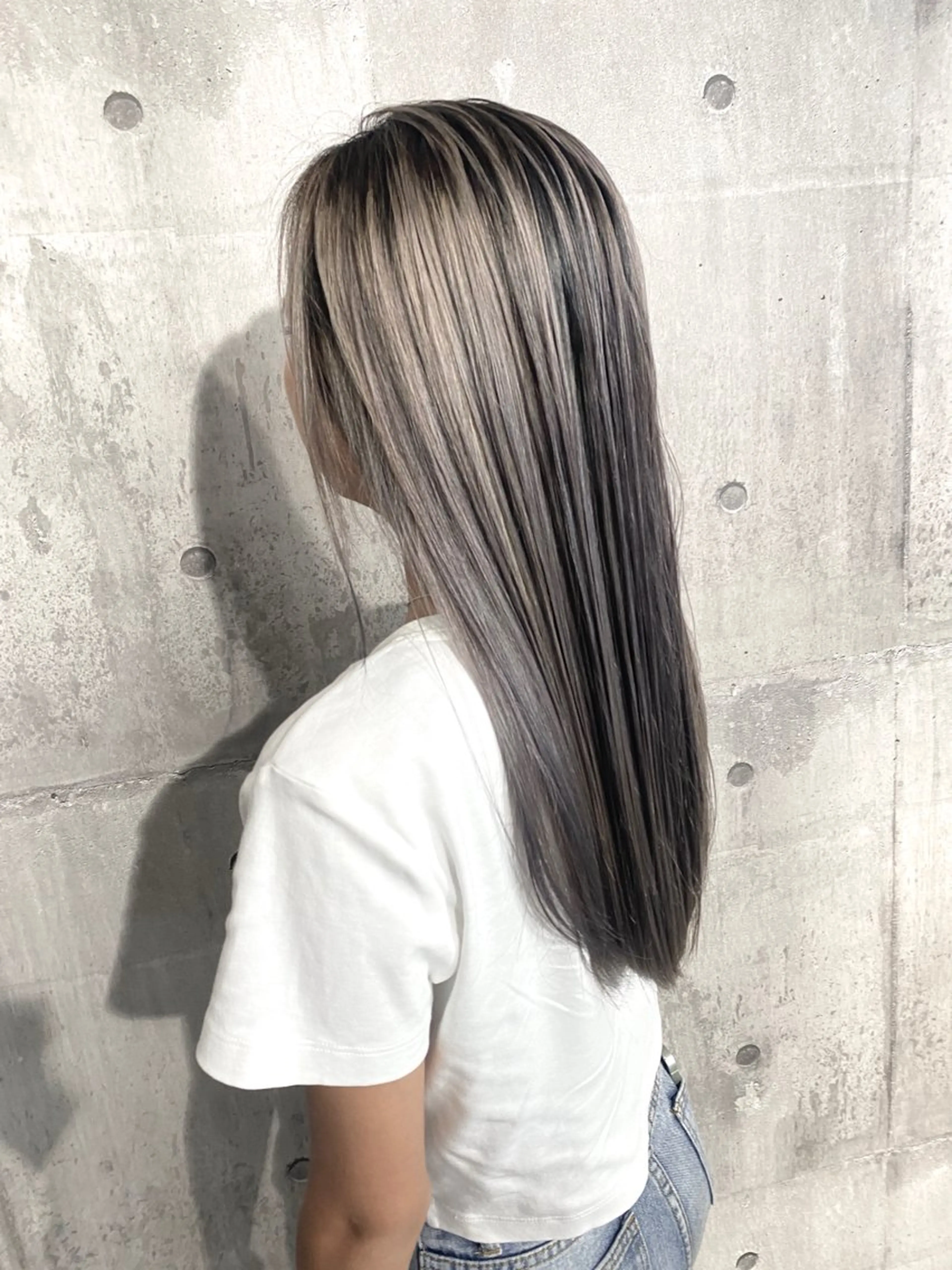 セミロング カット ヘアカラー Maison 寺尾拓朗のヘアスタイル