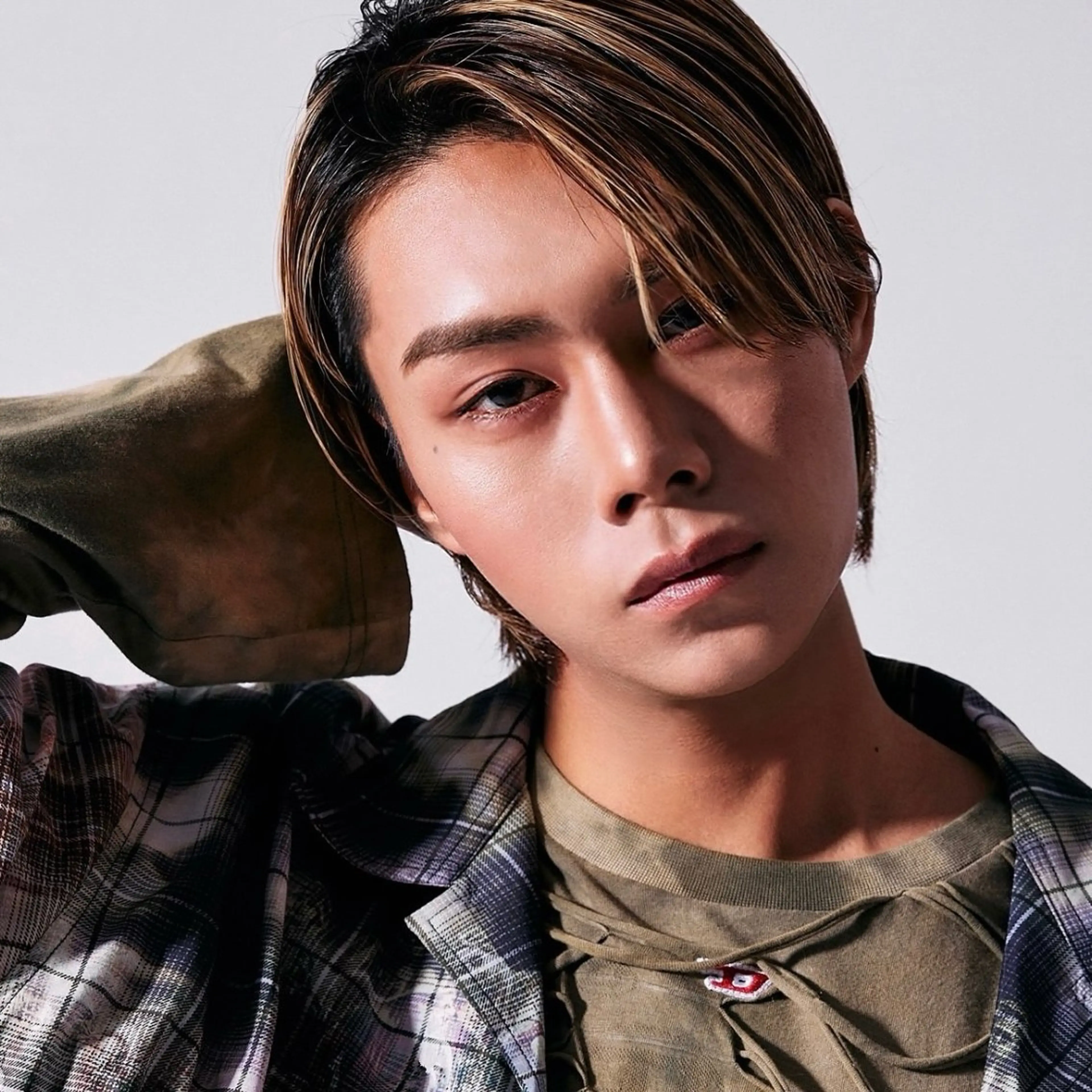 カラー メンズ 古沢 みづきのヘアスタイル