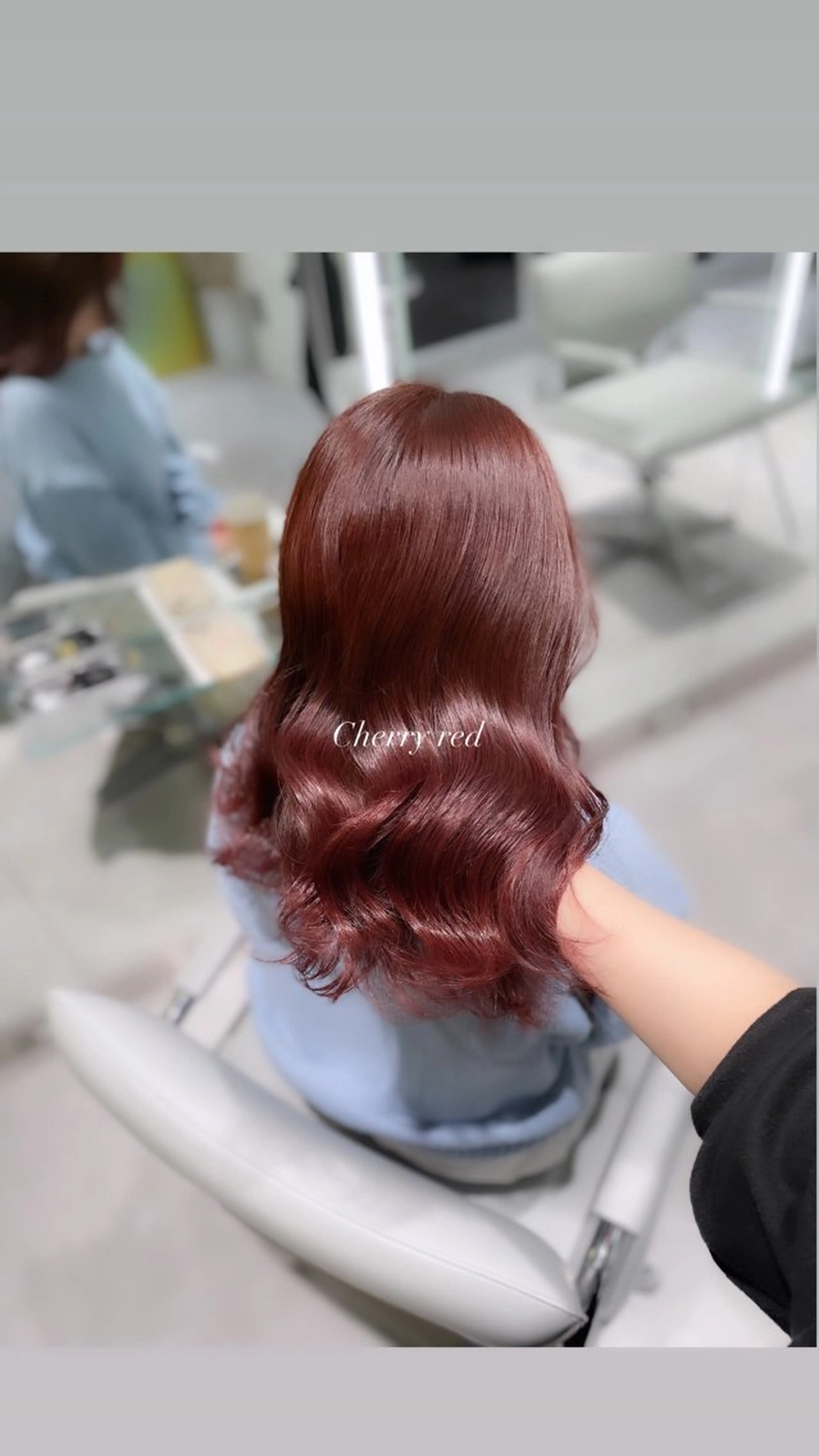 ミディアム カット ヘアカラー トリートメント 透明感巻ける縮毛矯正 可愛いStyle杏琉のヘアスタイル