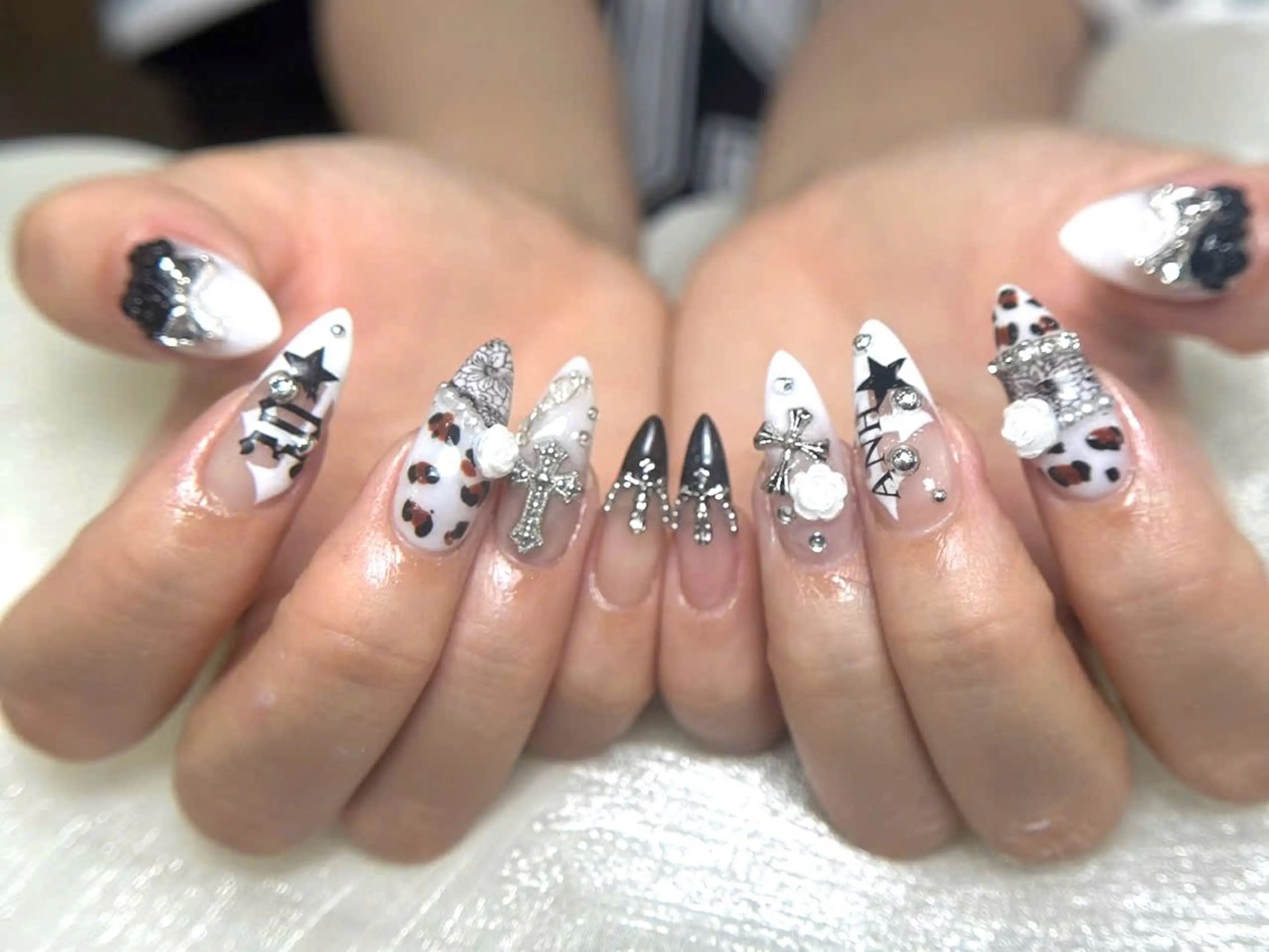 ネイル ハンドネイル Anmi Nailのネイルデザイン