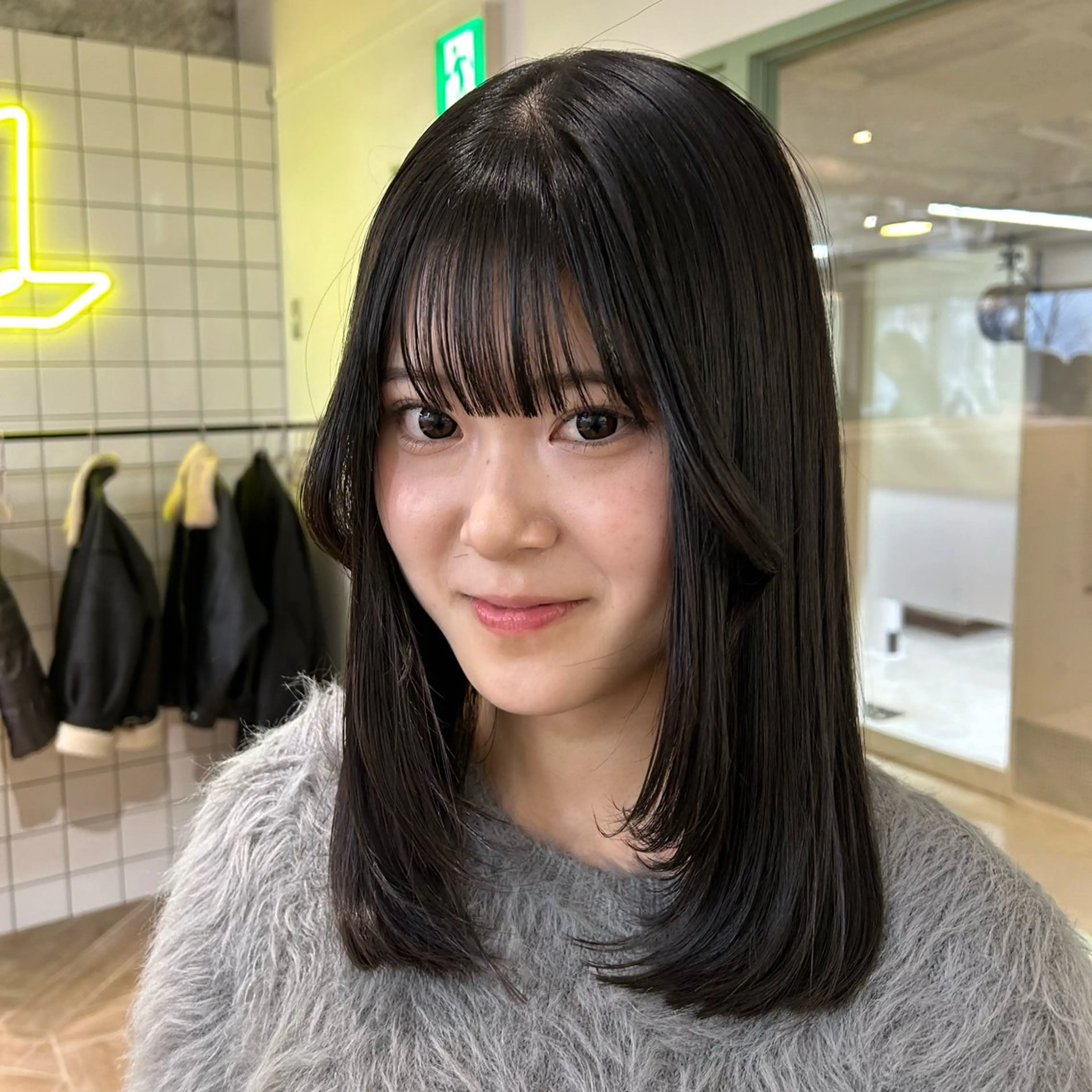 ミディアム カット トリートメント 新潟/万代/レイヤー 韓国風/明間未来のヘアスタイル