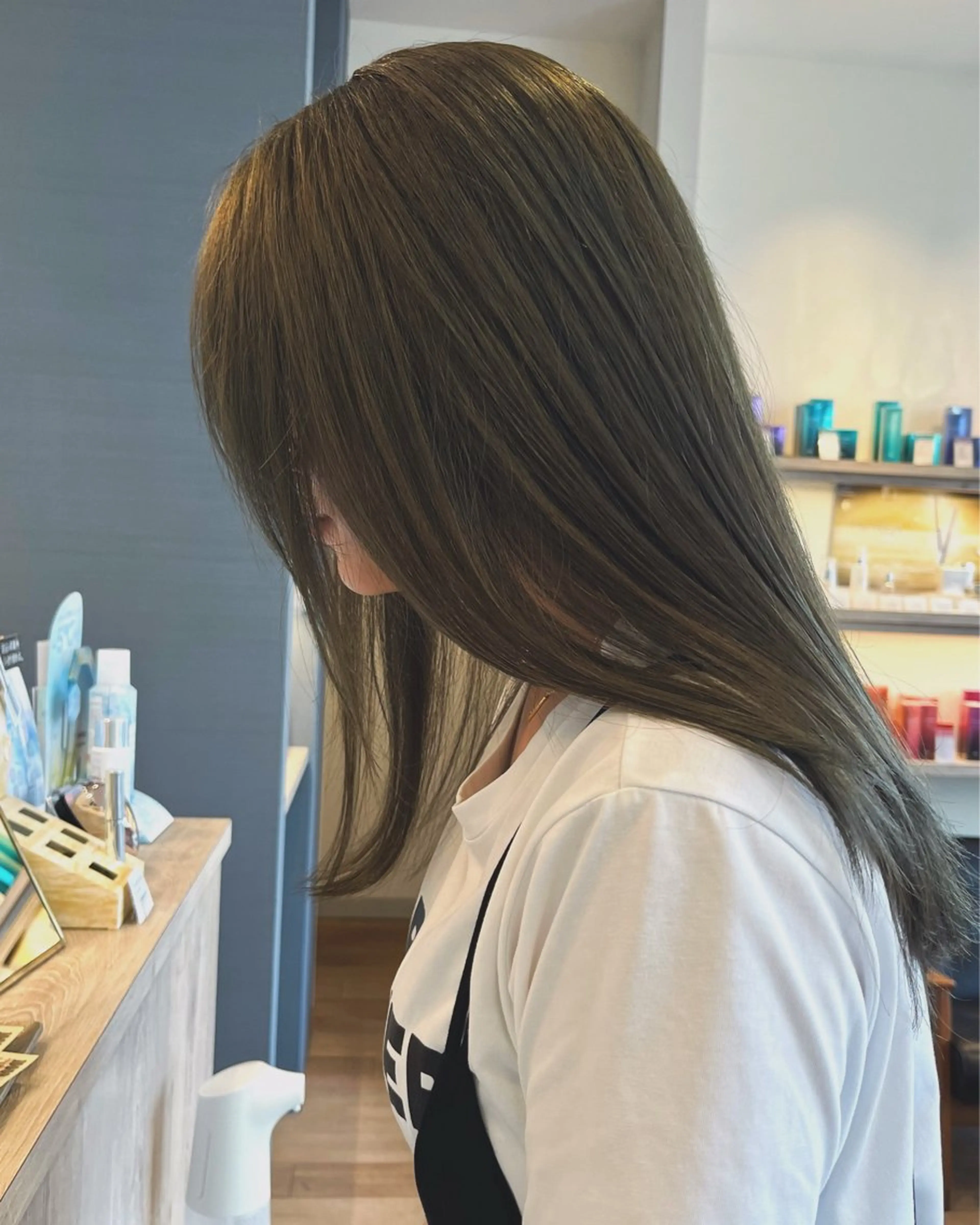 【スタイル写真OKの方】カット＋カラー　¥5000の写真