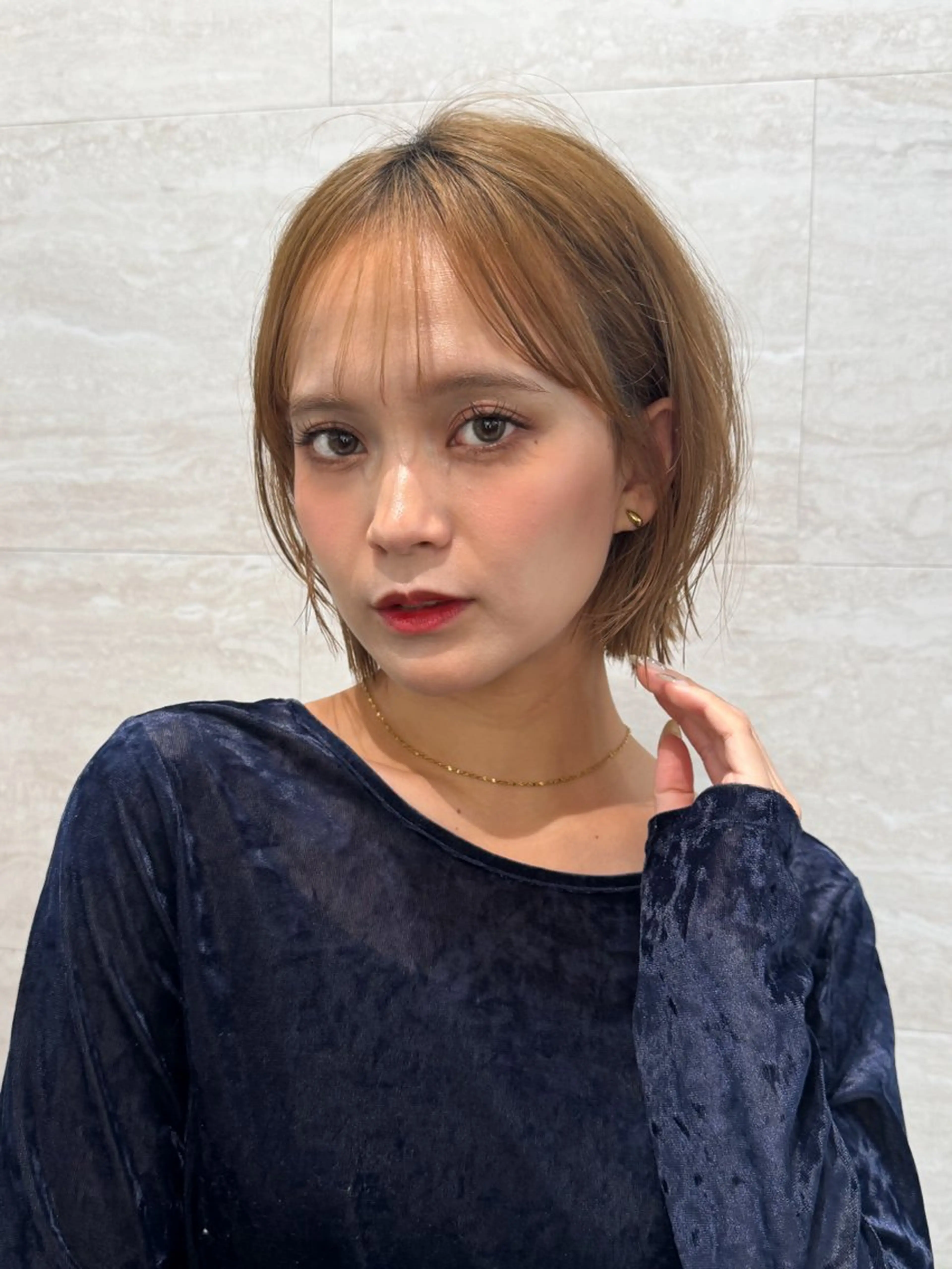 ミディアム 🫧ボブ/縮毛矯正/ 小顔/ゆーな🫧のヘアスタイル