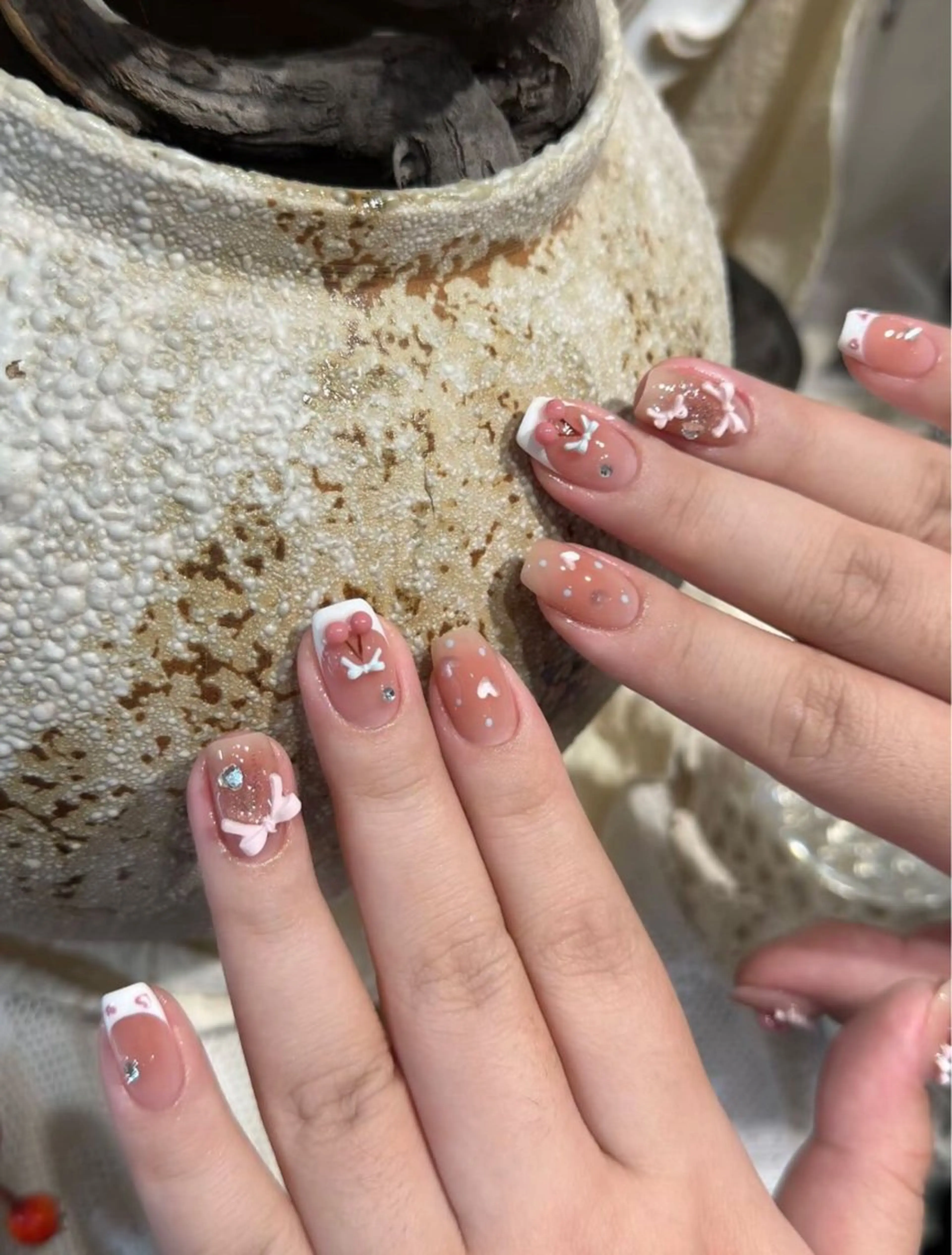 ネイル アートネイル オーロラネイル ブルー チークネイル フットネイル ハンドネイル NAILS168 新大久保店のネイルデザイン