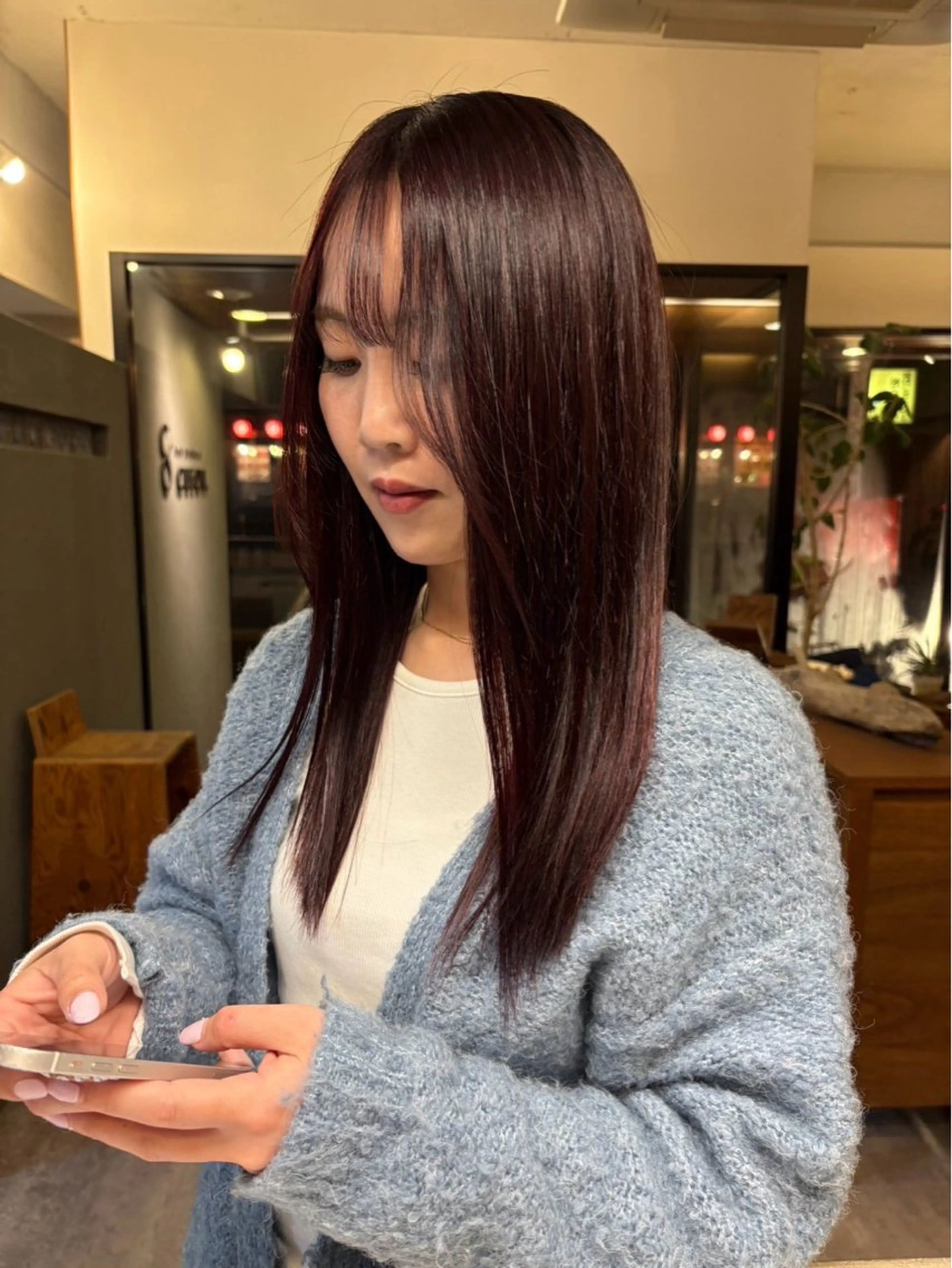 セミロング カラー ヘアカラー トリートメント hair produce CUEON.所属・CUEON./栁沼 光希のヘアスタイル