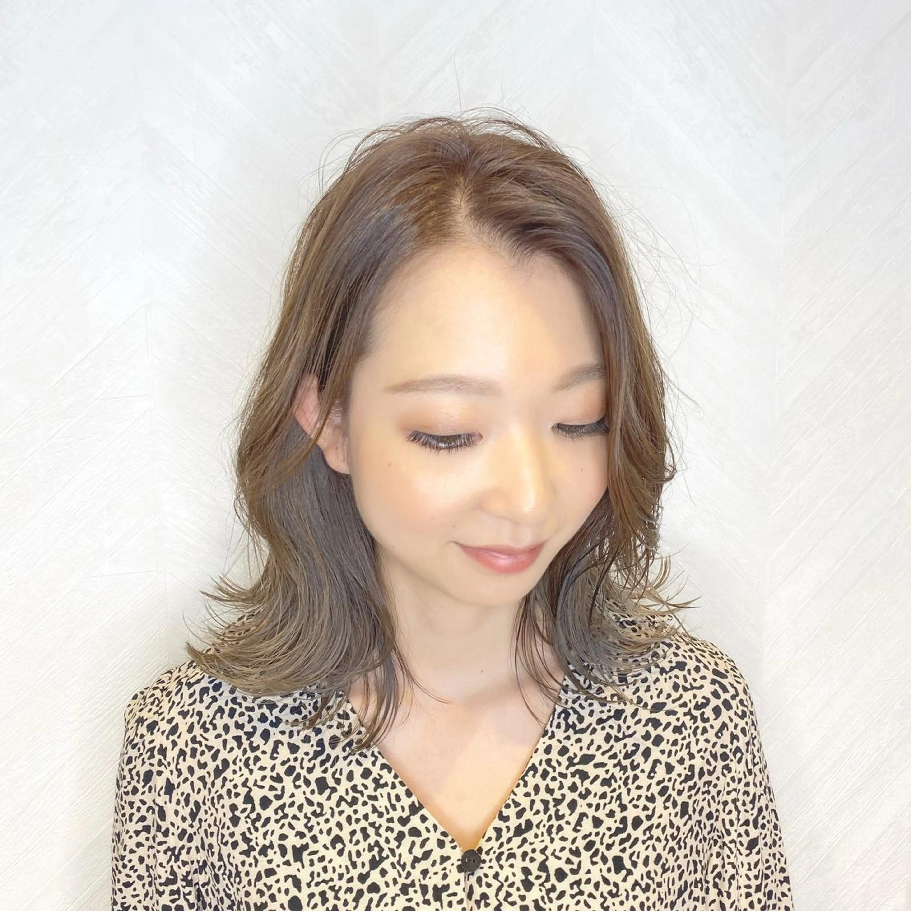 ミディアム カット ヘアカラー トリートメント 🌟モテ髪ショート 🌟店長 津賀涼のヘアスタイル