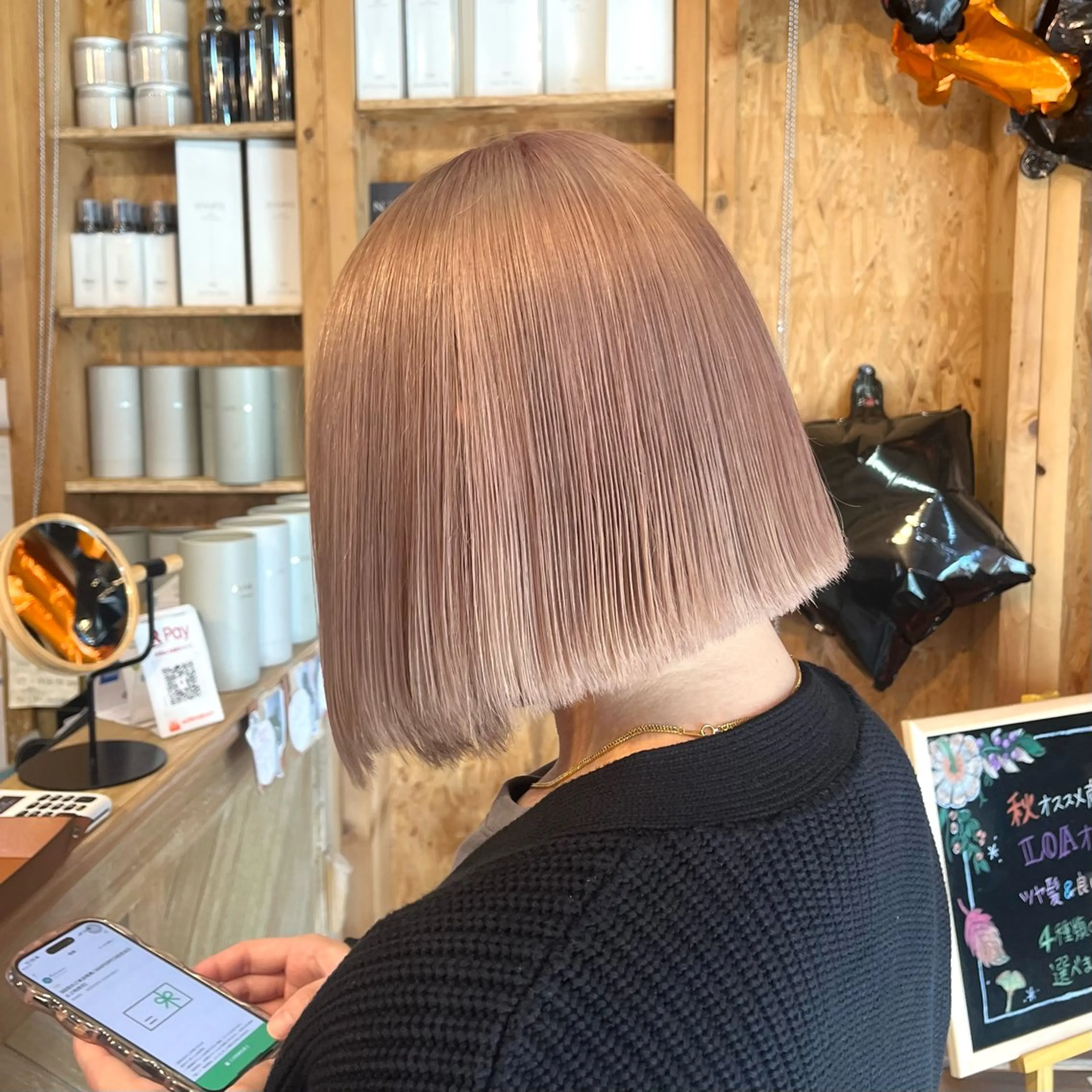 カラー まろみ暖色×ボブ ×chia🕯のヘアスタイル