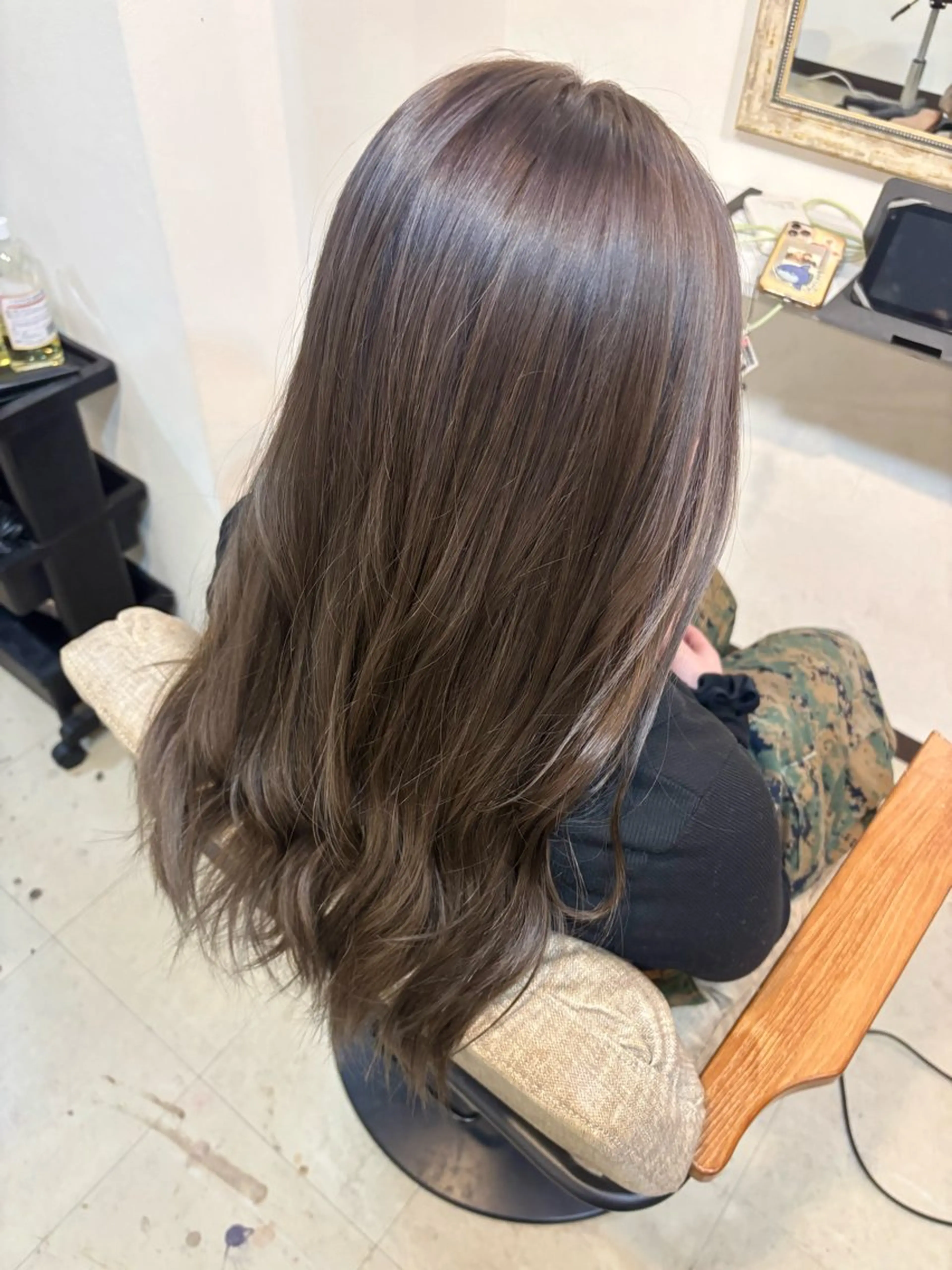 ロング カラー 透明感カラー グレージュ ヘアカラー Sherry/R 三川町　山本なつみのヘアスタイル