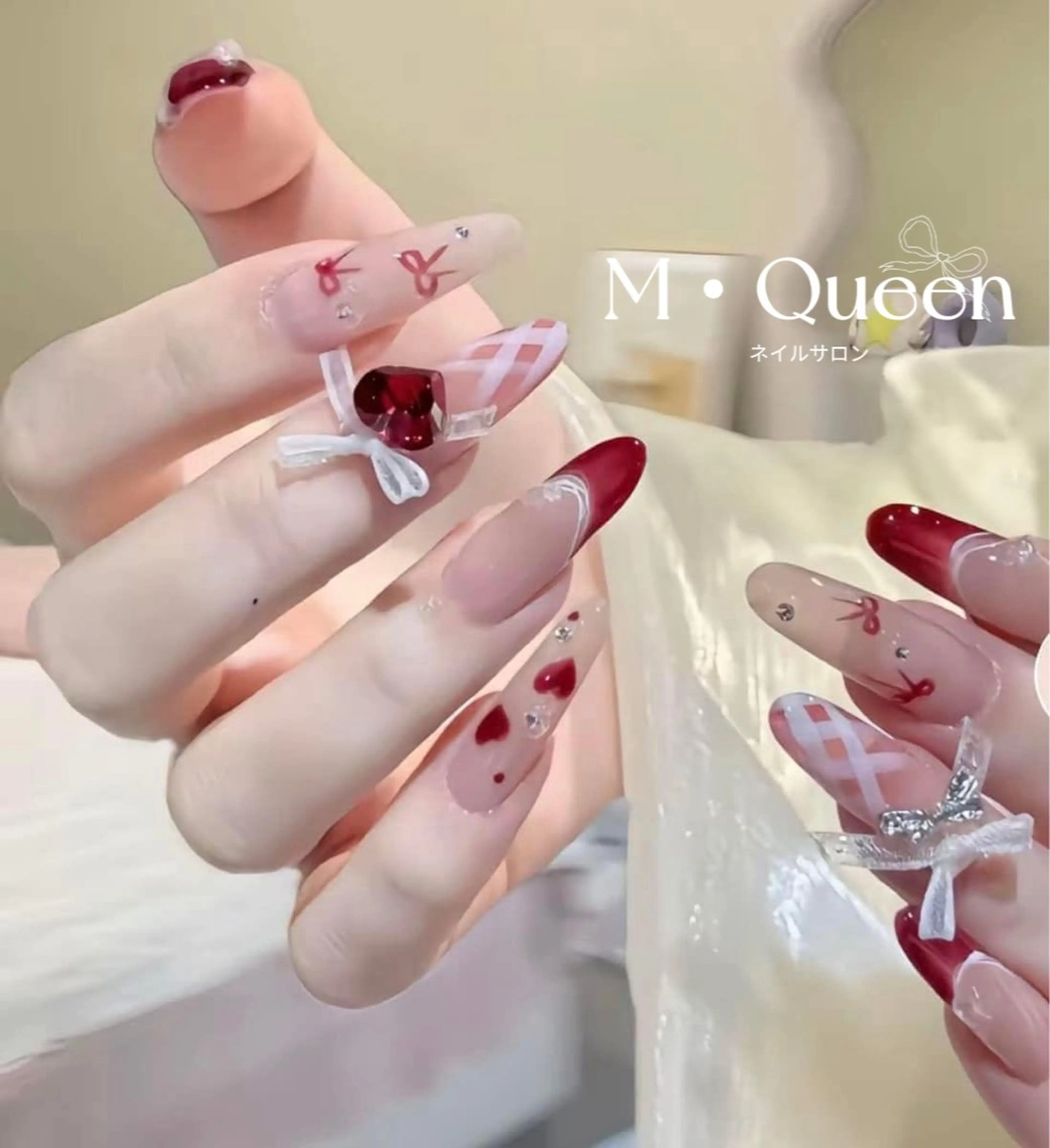 ネイル MQueen ネイルサロンマルのネイルデザイン