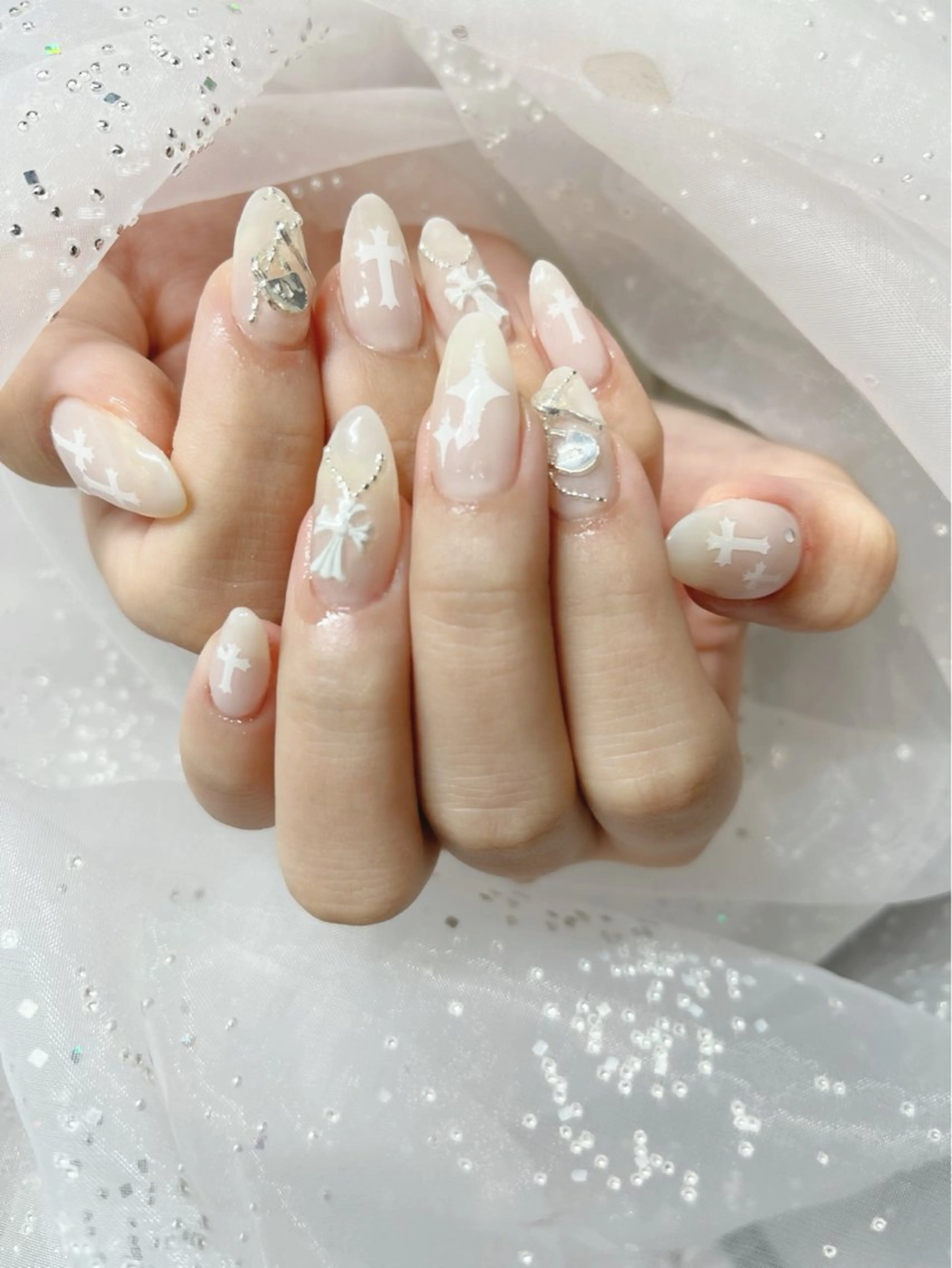 ネイル ガーリー ハンドネイル purunail 🤍プルネイルのネイルデザイン