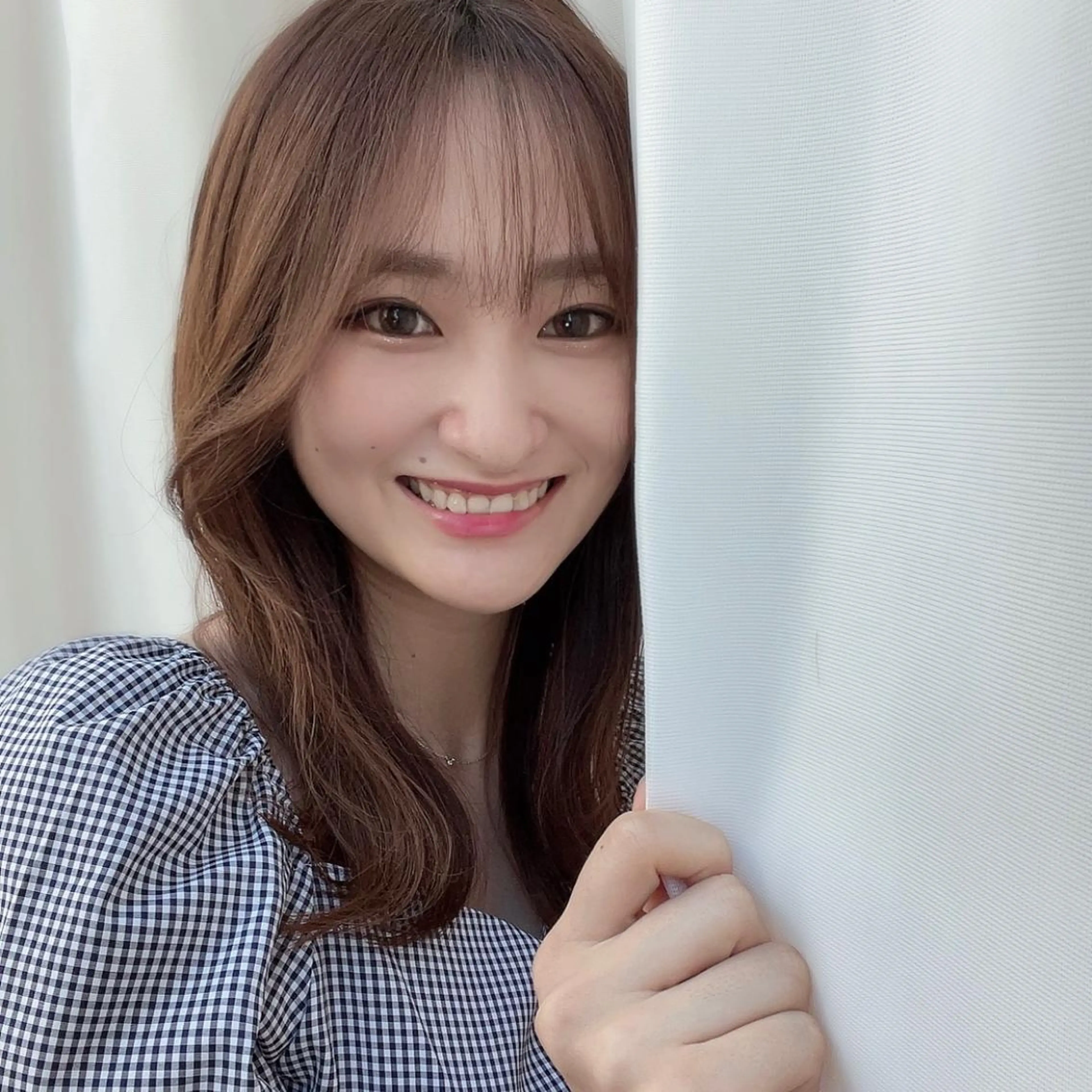 ミディアム Toiro所属・🤎小顔レイヤー /ベージュ🤎友香のヘアスタイル