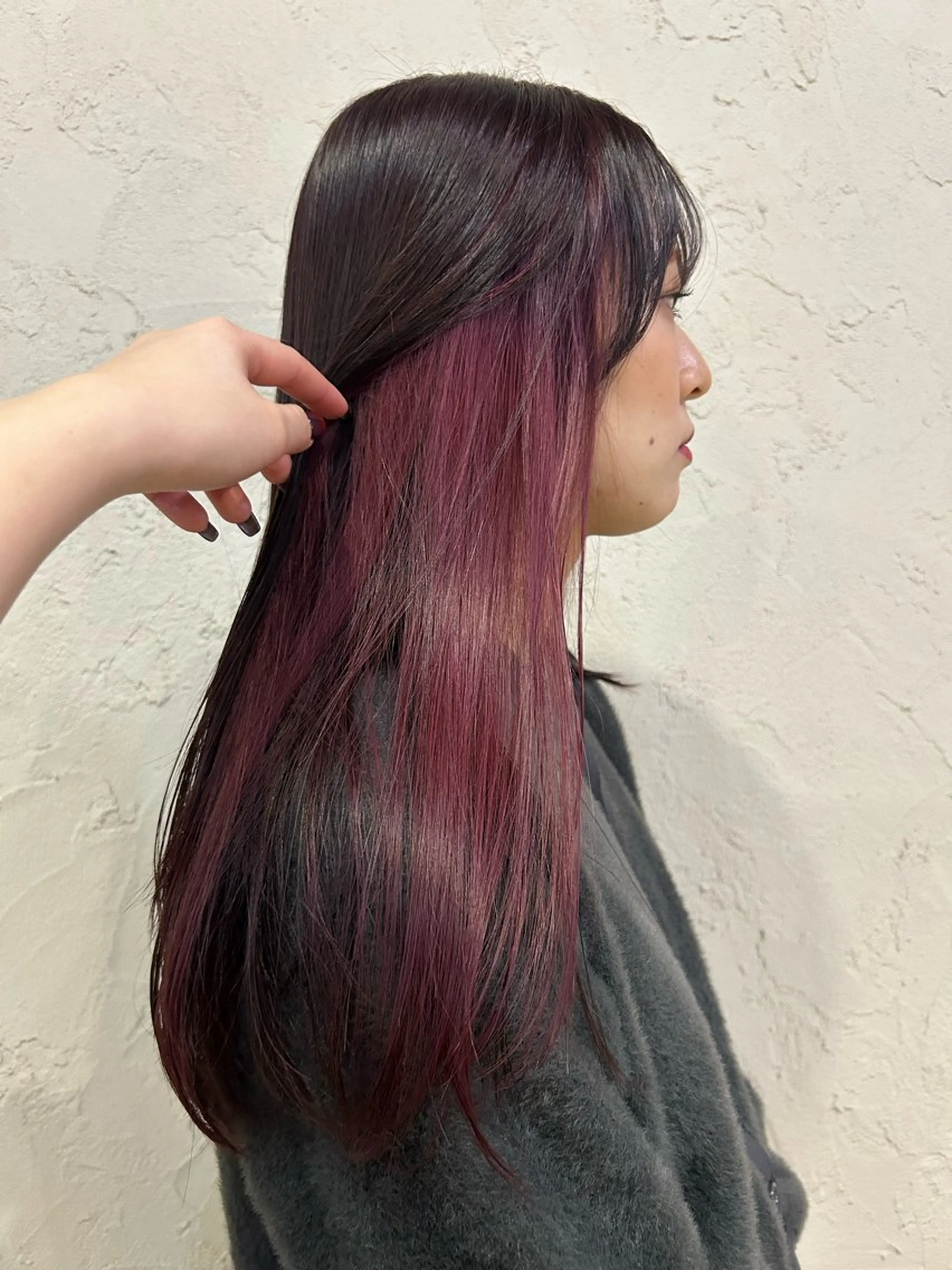 ロング カラー ピンクカラー ヘアカラー 植吉 琉月のヘアスタイル