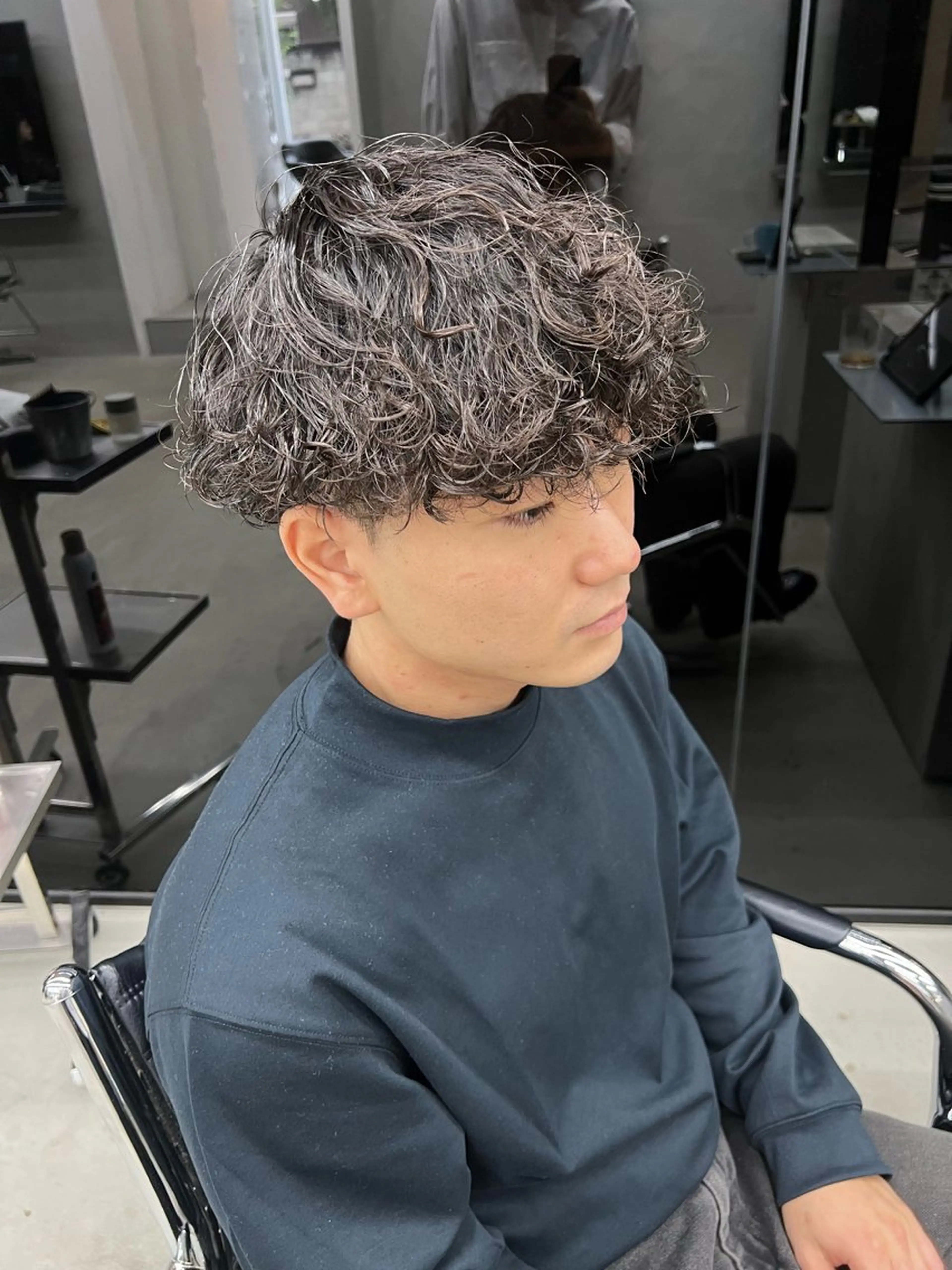 パーマ メンズ メンズパーマ カット パーマ 吉沢遣人/レイヤー 艶カラー/抜け感のヘアスタイル