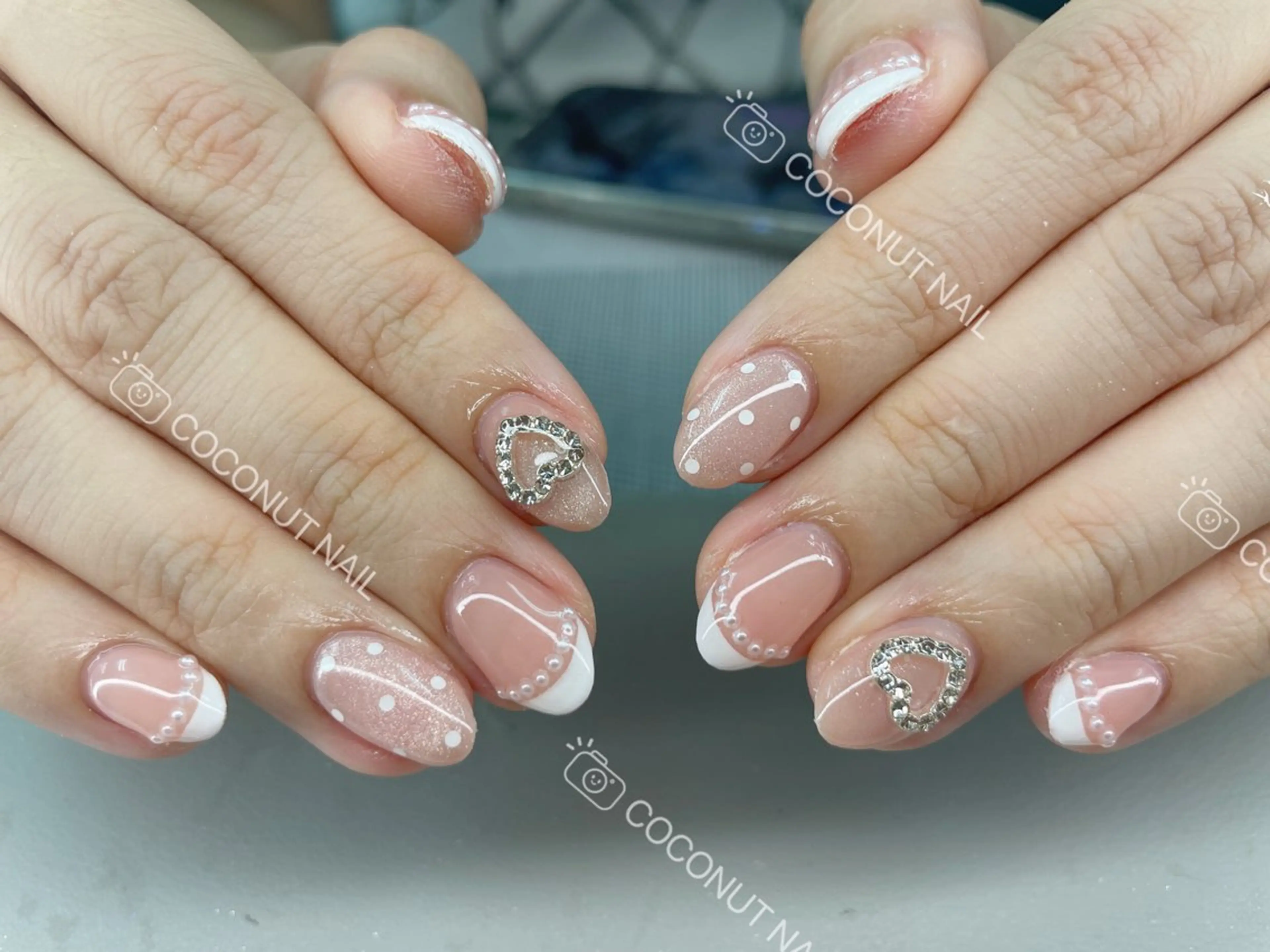 ネイル ハンドネイル 神田 ココナッツのネイルデザイン