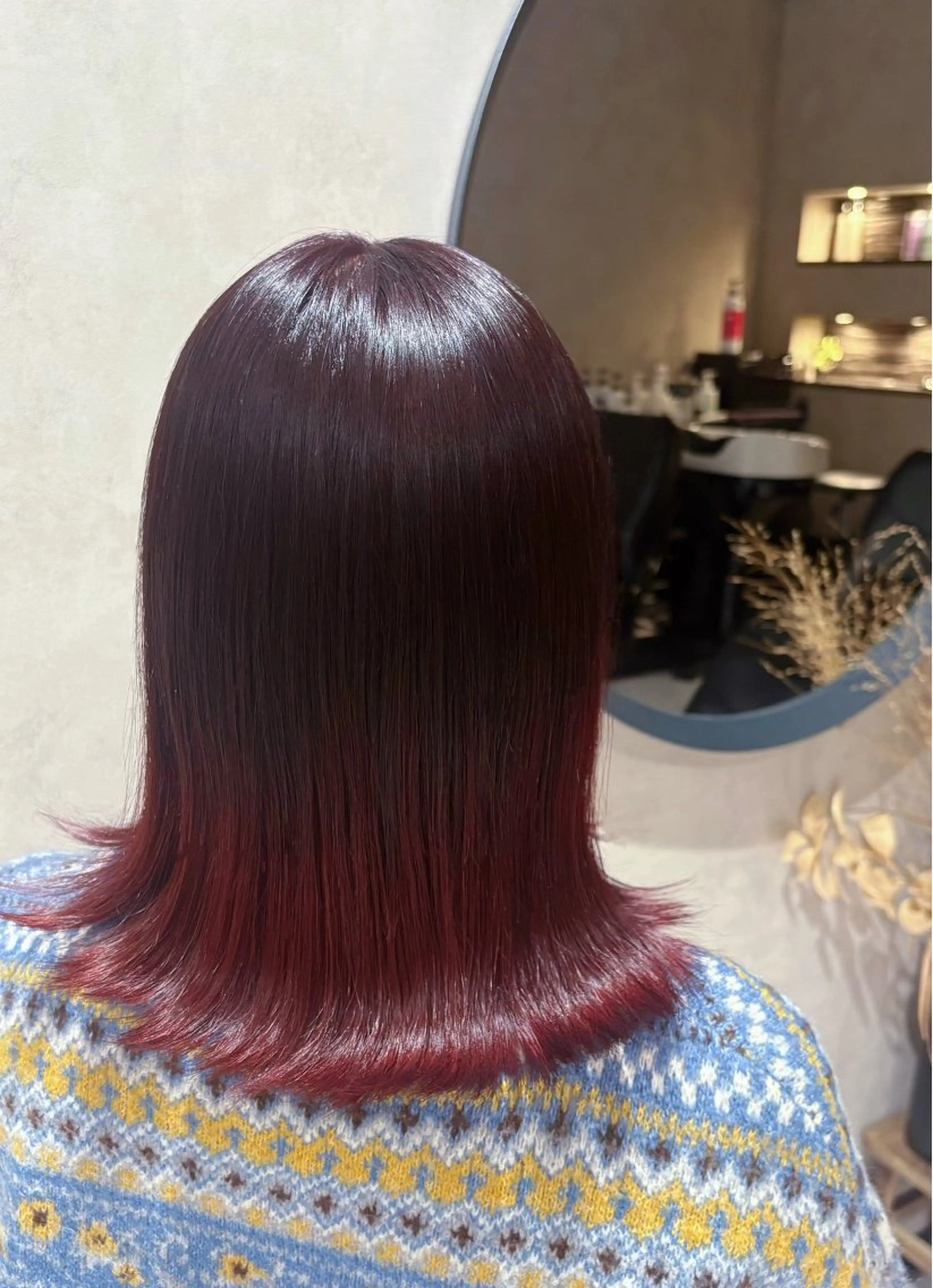 ミディアム カラー ヘアカラー トリートメント 《.Xian》 アカリ/艶髪カラーのヘアスタイル