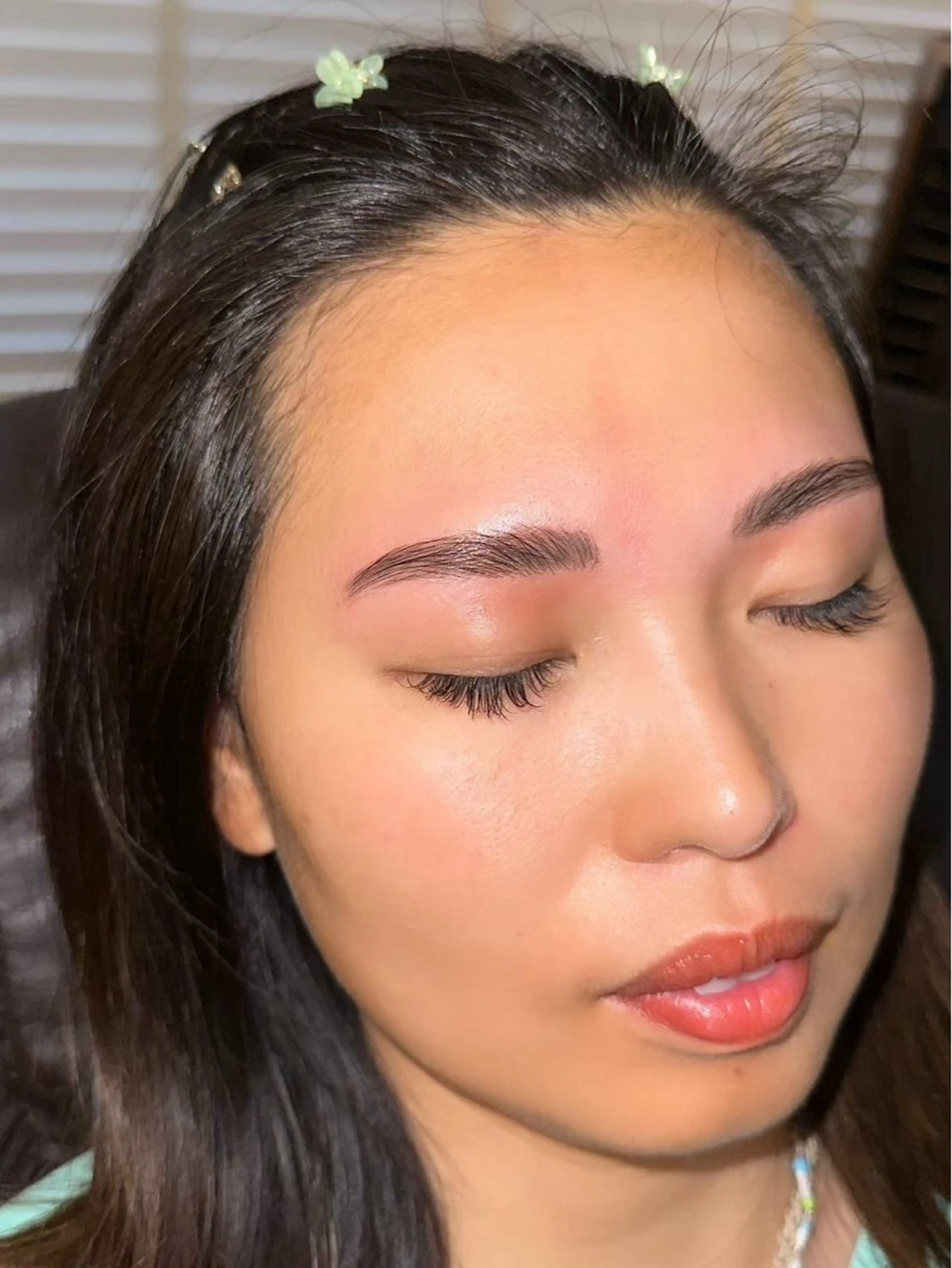 アイブロウ 韓国レイヤー/天神 ダブルカラー/真白のヘアスタイル