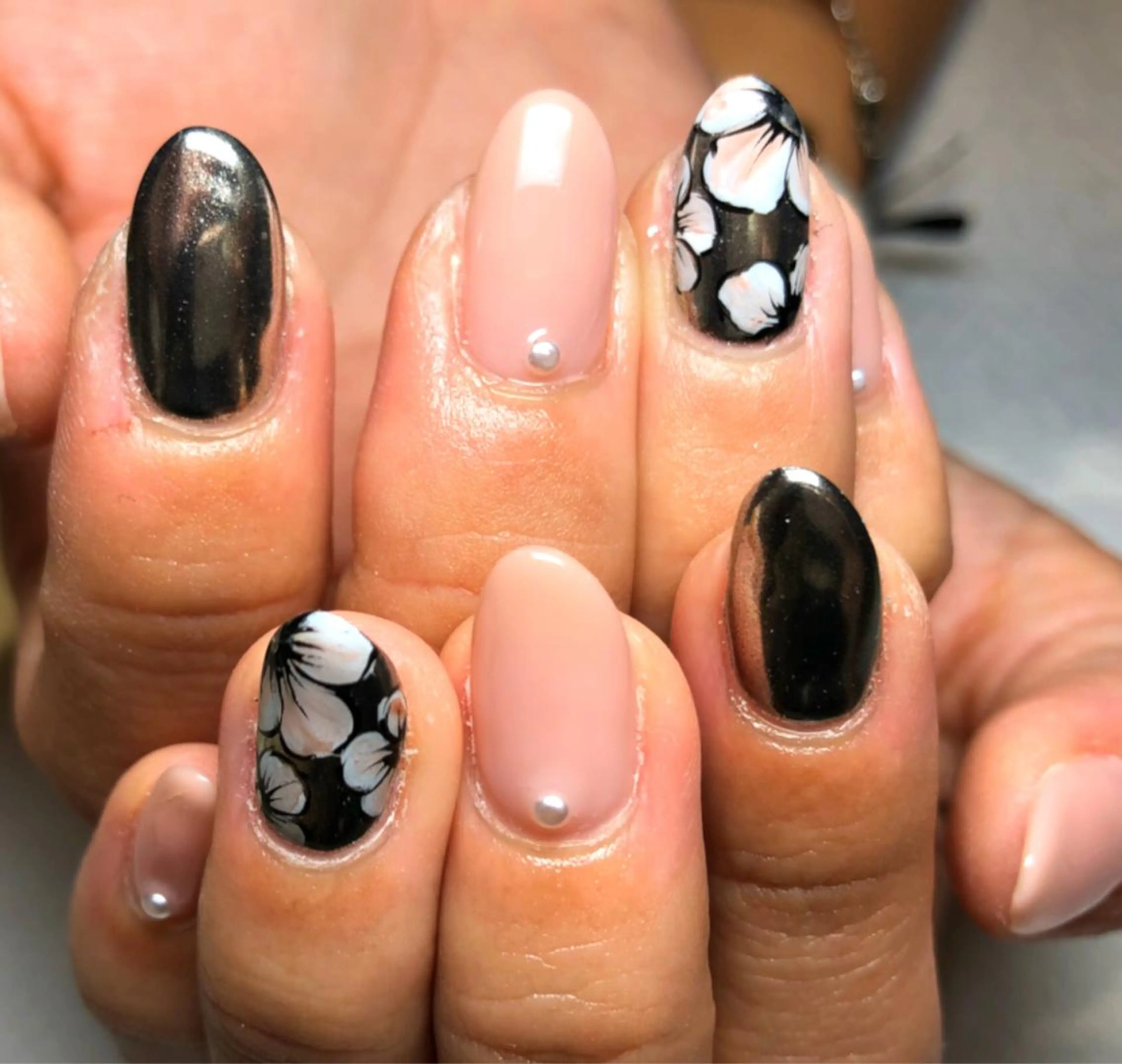 ネイル Li'leaNail AINAのネイルデザイン