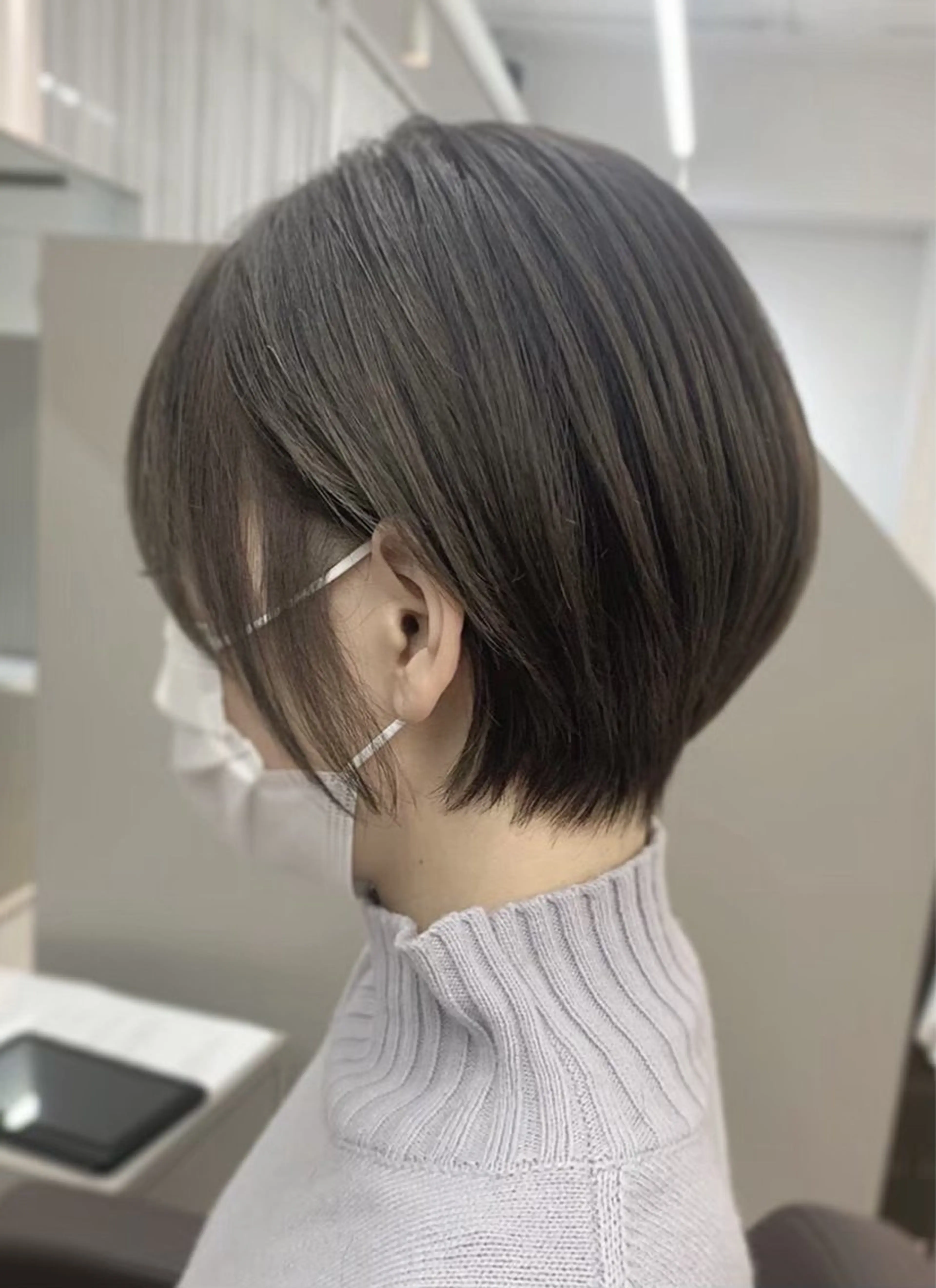 ショート カラー 江坂 mikuのヘアスタイル