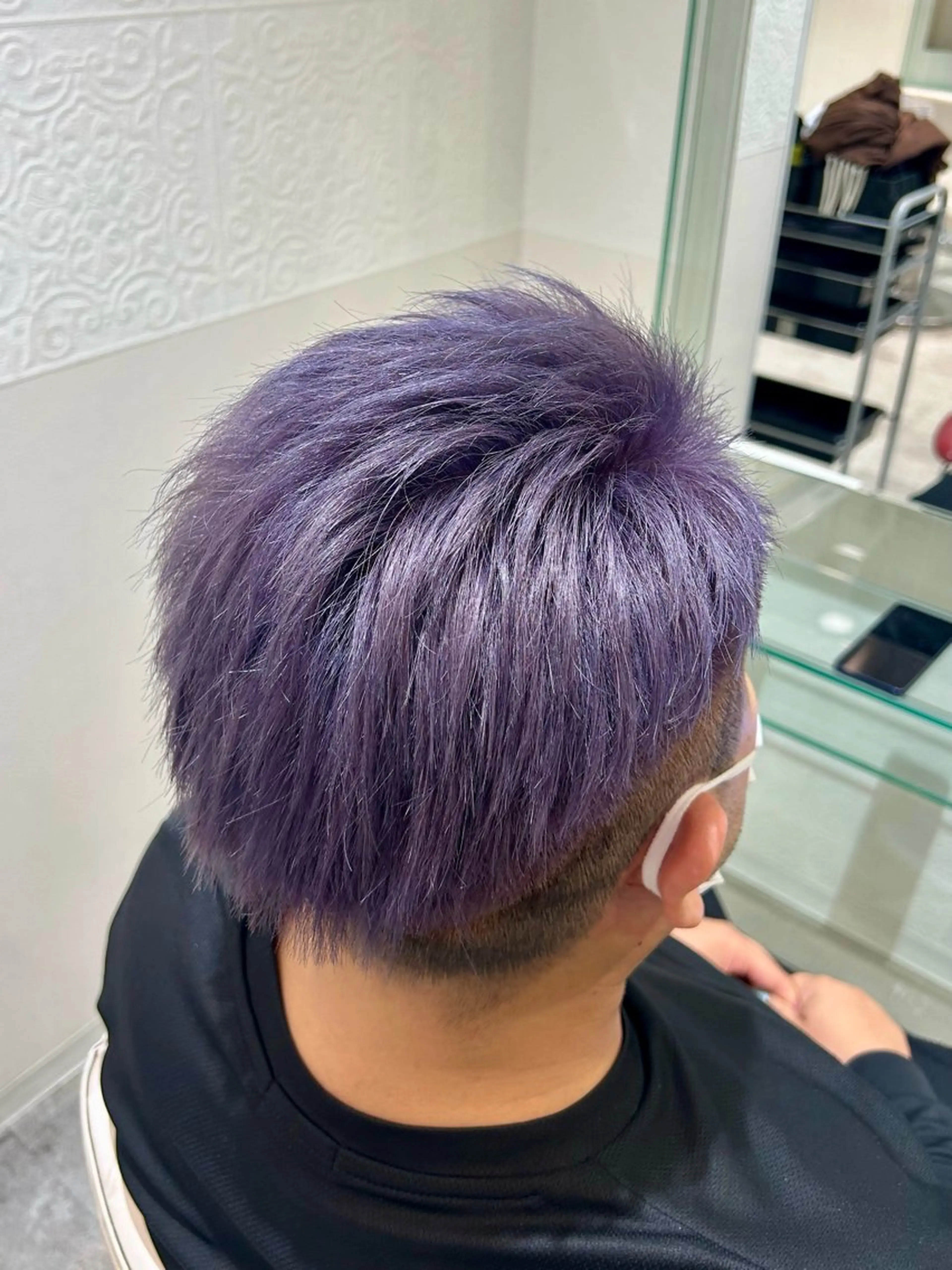 カラー メンズ 堀江 優妃のヘアスタイル