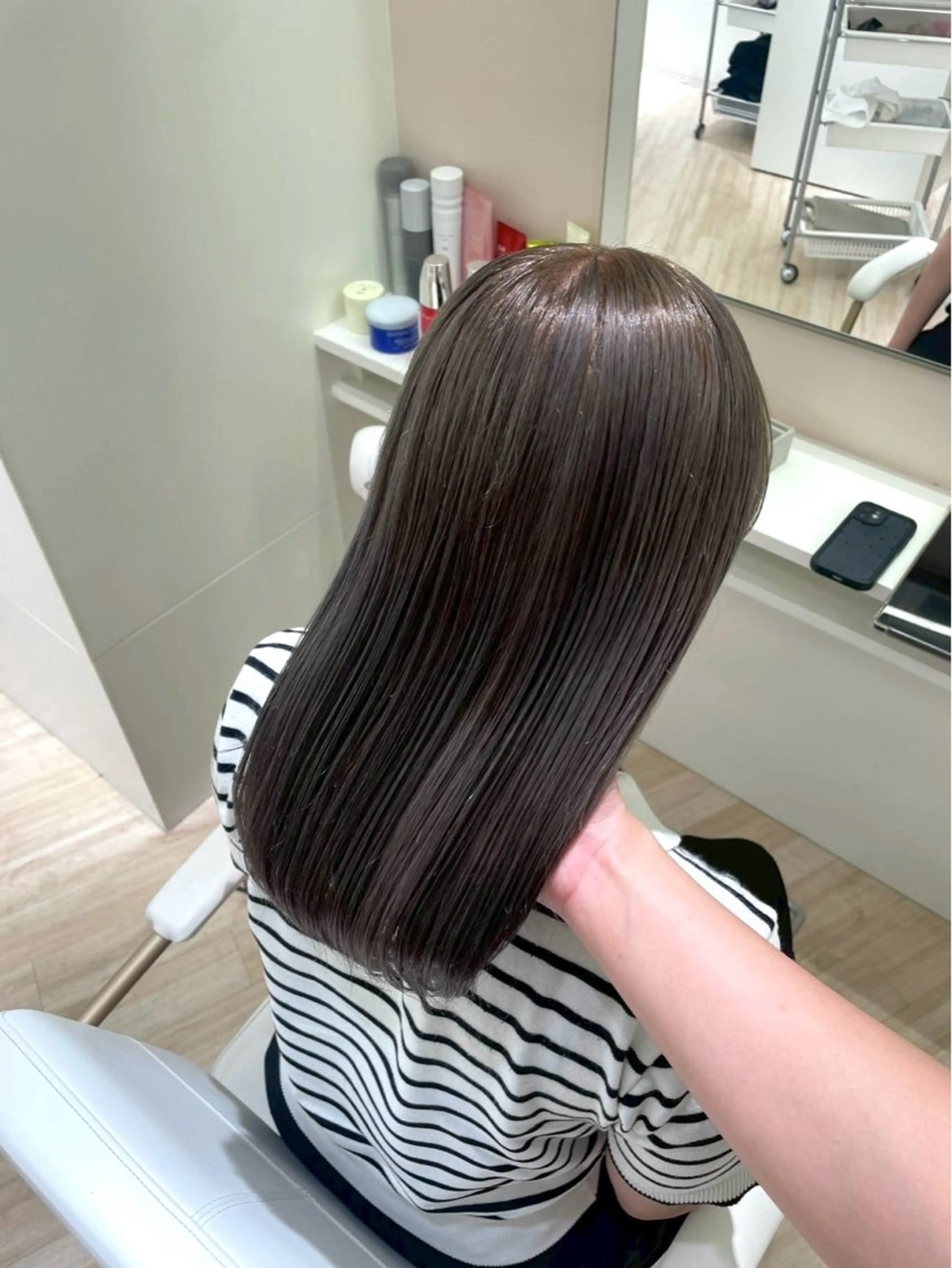 セミロング カラー Parve Mix 森 美遥🇰🇷🩶のヘアスタイル