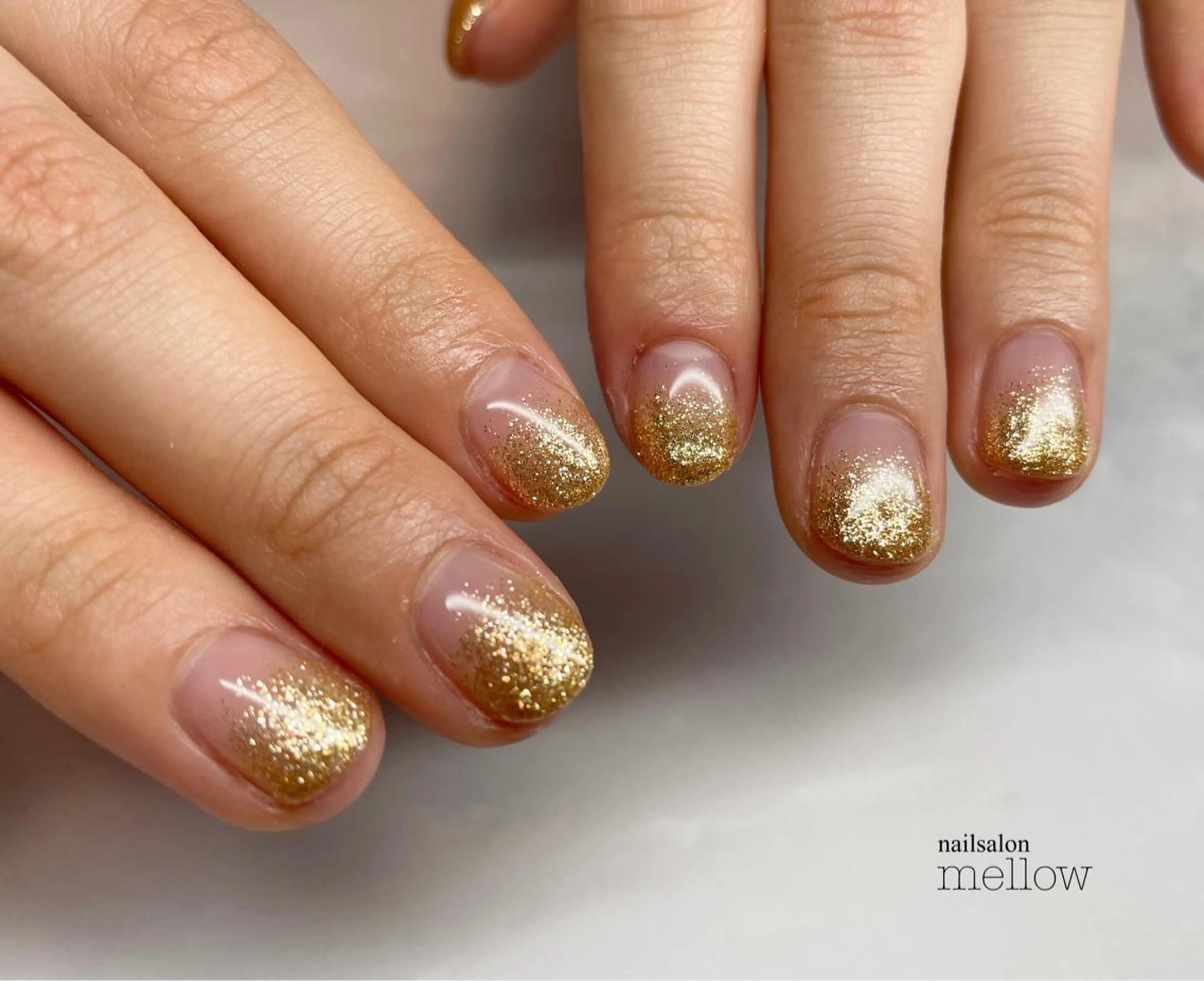 ネイル ゴールド グラデーション 大山 浩美のネイルデザイン