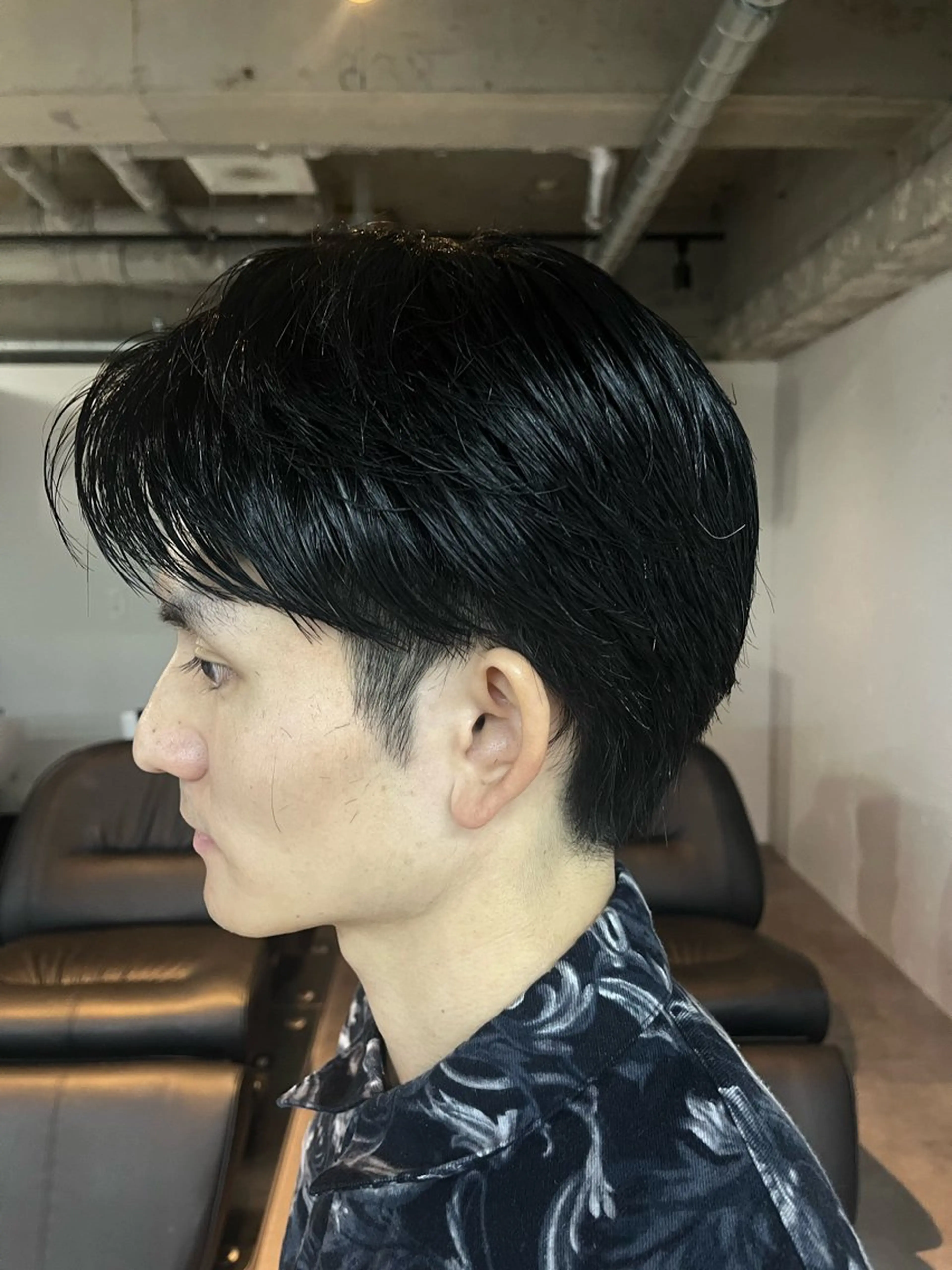 メンズ YUJIN 似合わせメンズカットのヘアスタイル