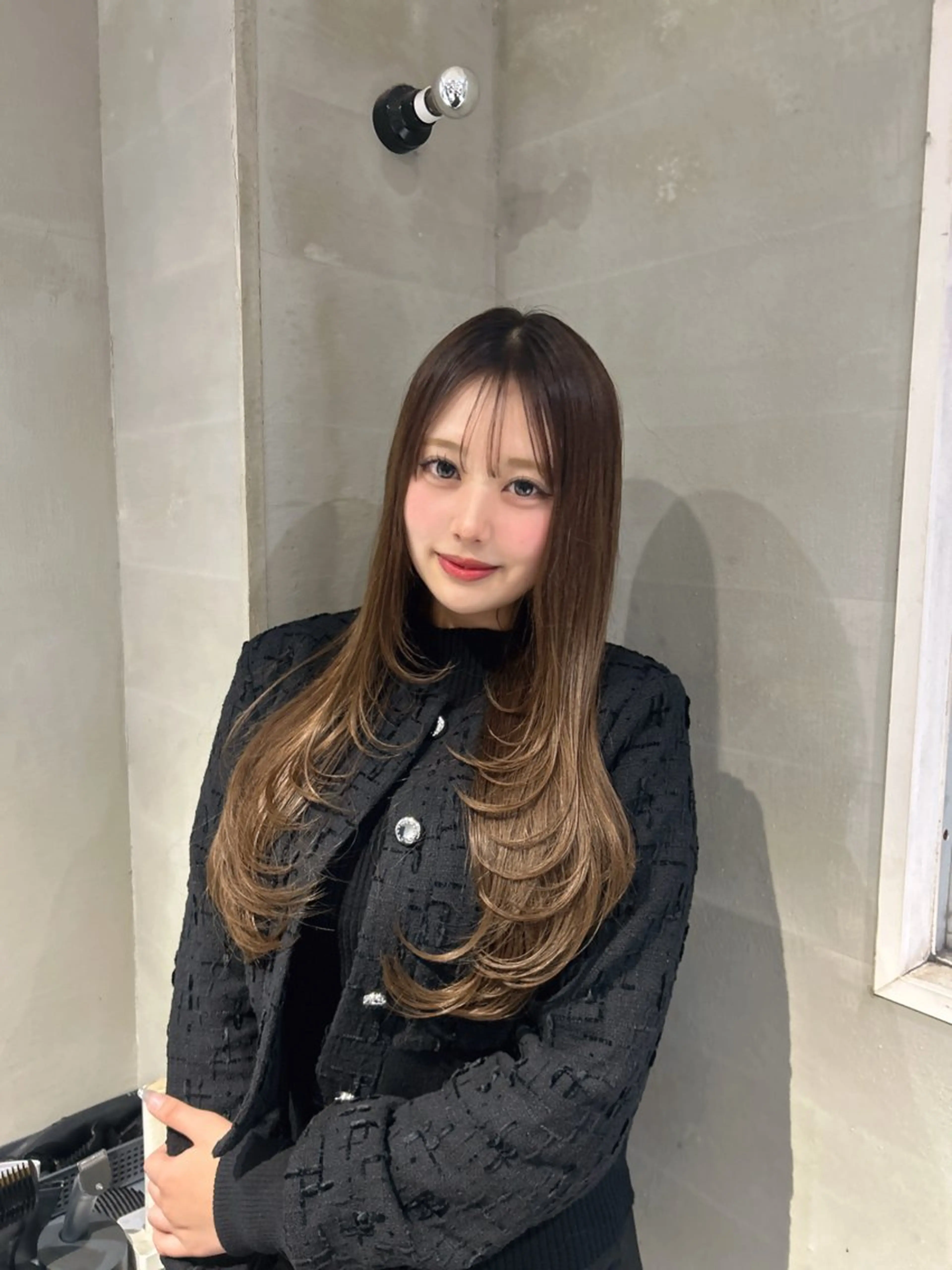 ロング カラー ロングレイヤー ブリーチ ブリーチなしカラー 顔まわりレイヤー 髪質改善 カット トリートメント 透明感×韓国ヘア 🇰🇷きららのヘアスタイル