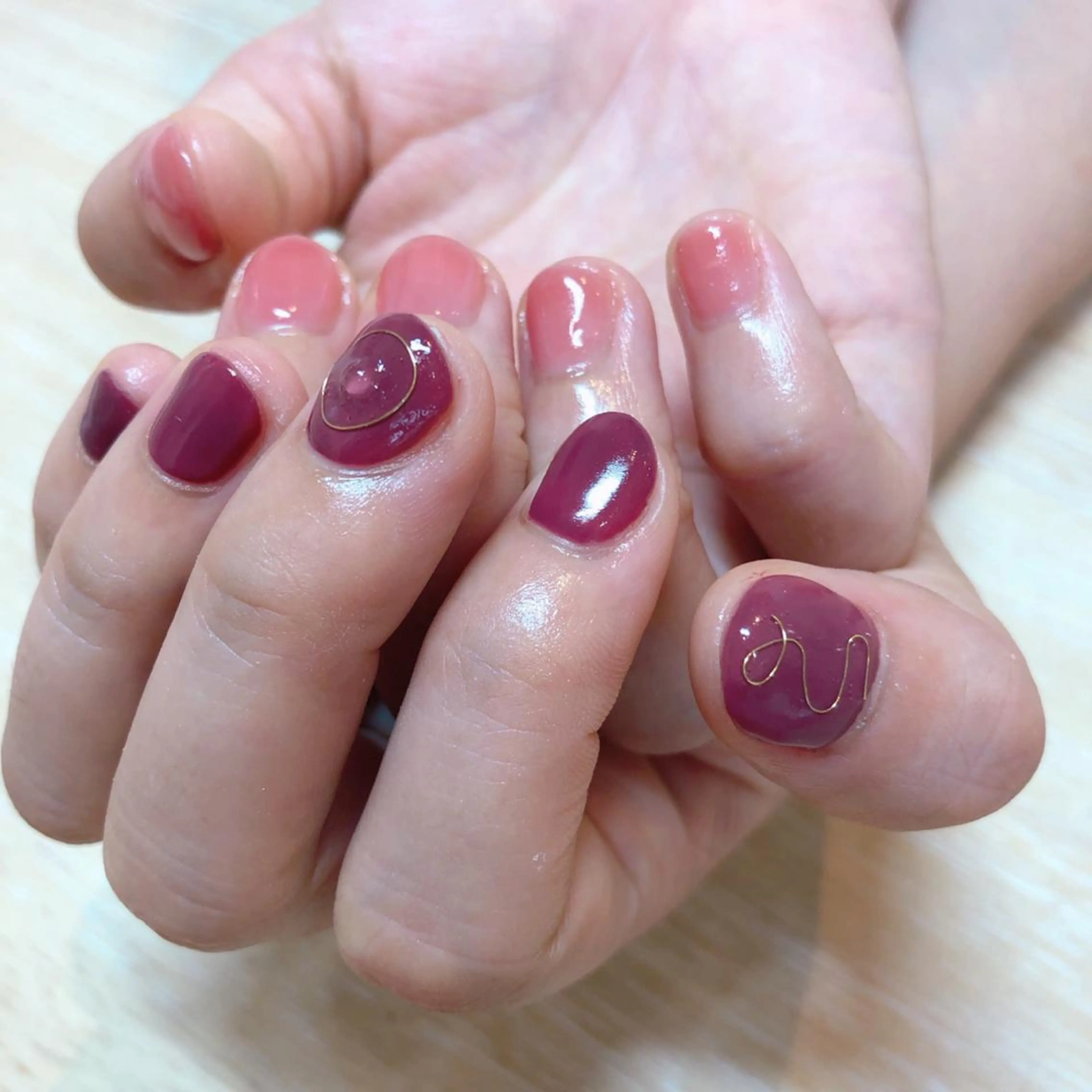 ネイル マットネイル 原 麻耶のヘアスタイル