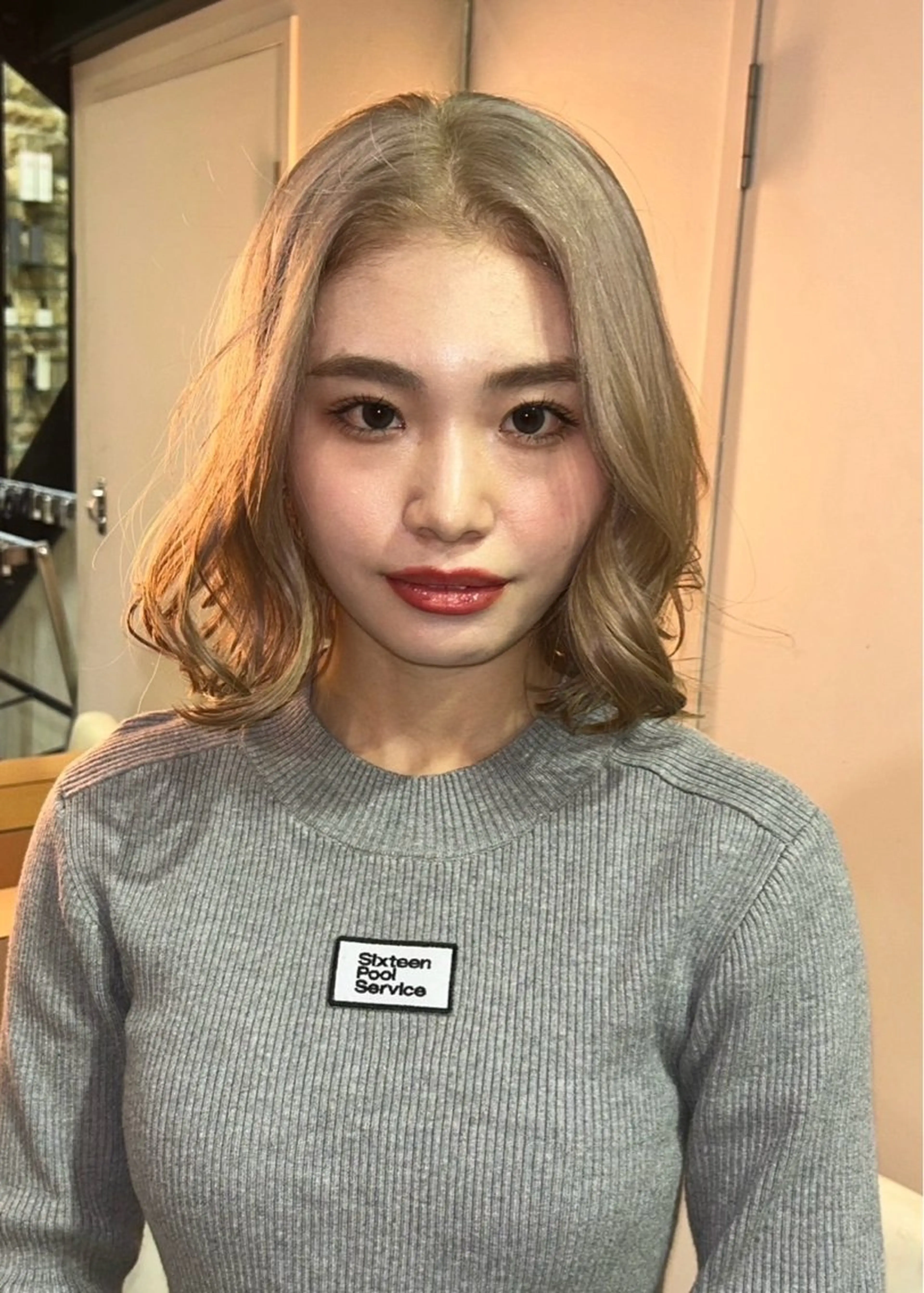 ミディアム レイヤー／マツエク 💋𝑨𝑵𝑵𝑨のヘアスタイル