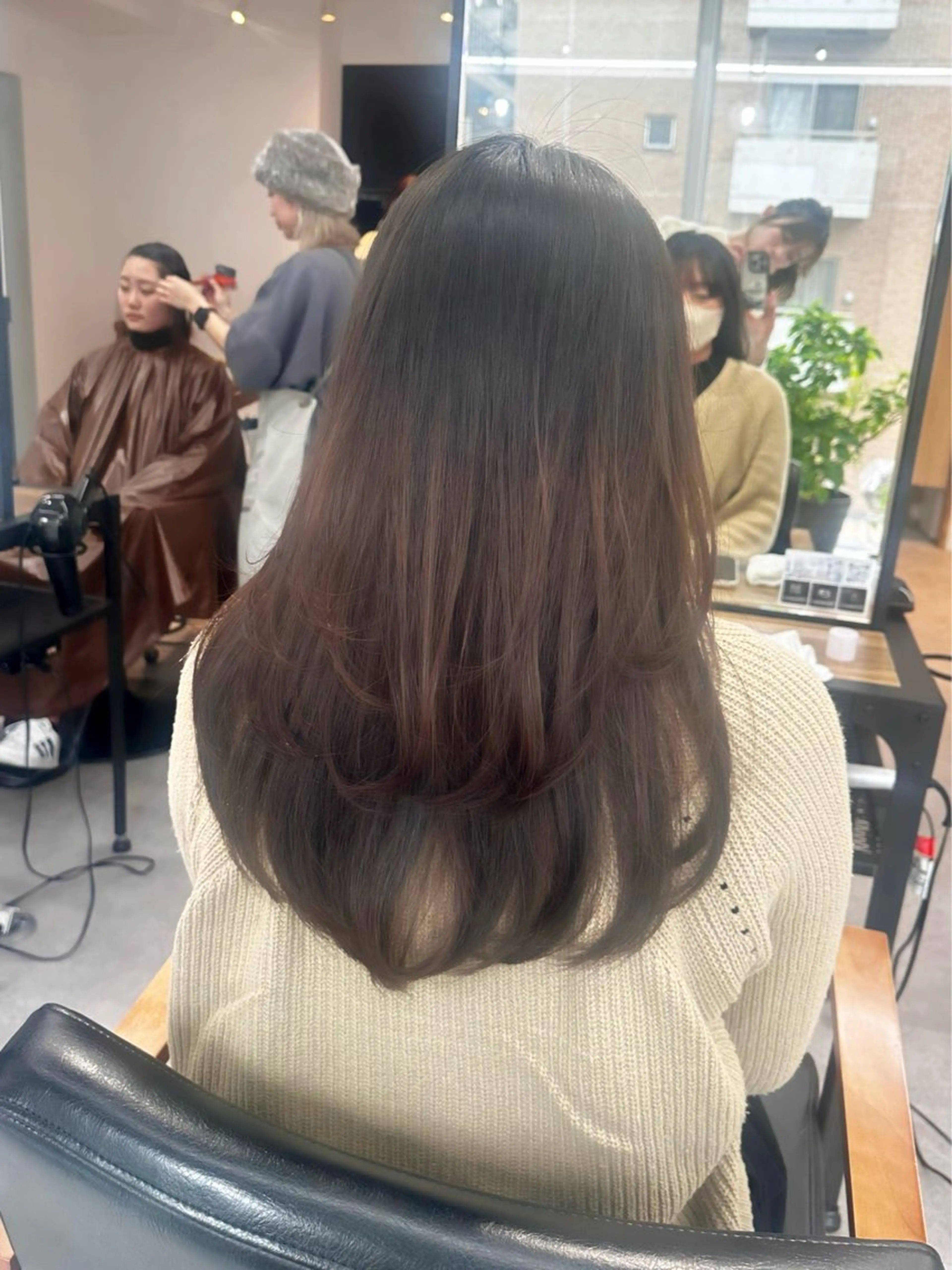 セミロング カラー パーマ ヘアアレンジ メンズ キッズ レイヤーカット 🌿透け感カラーのヘアスタイル