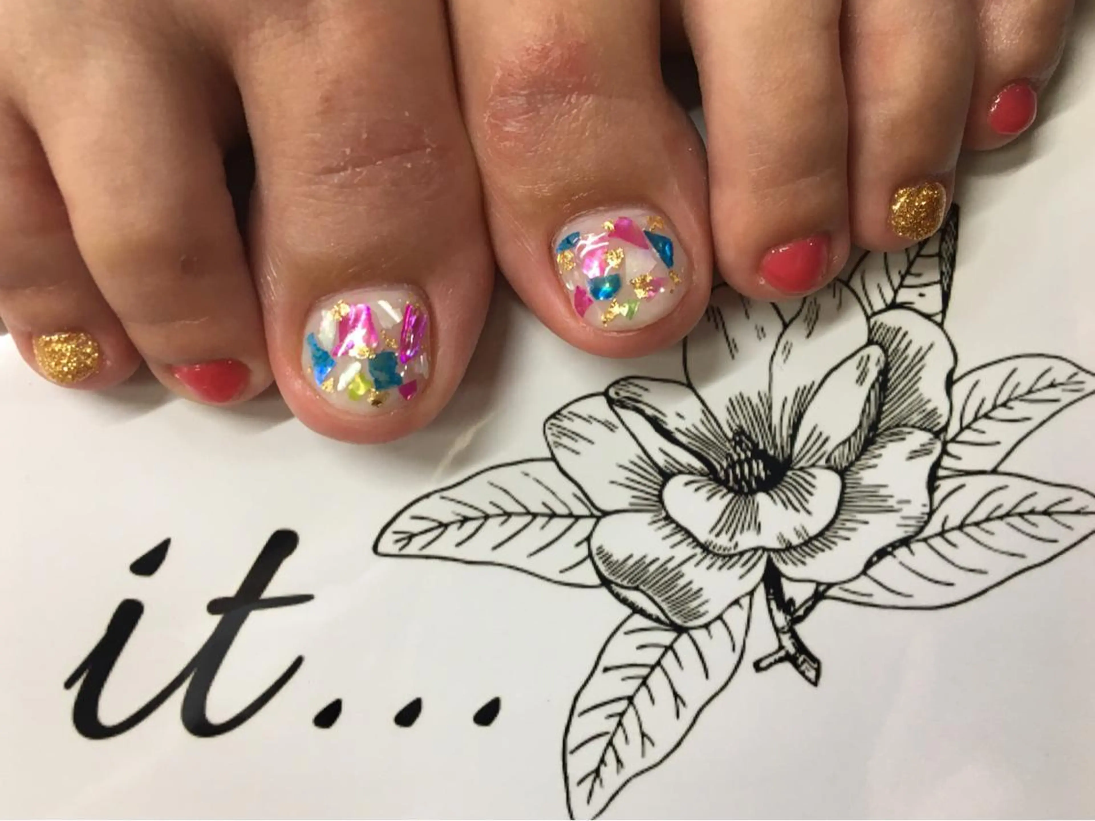 ネイル nails' it...のネイルデザイン