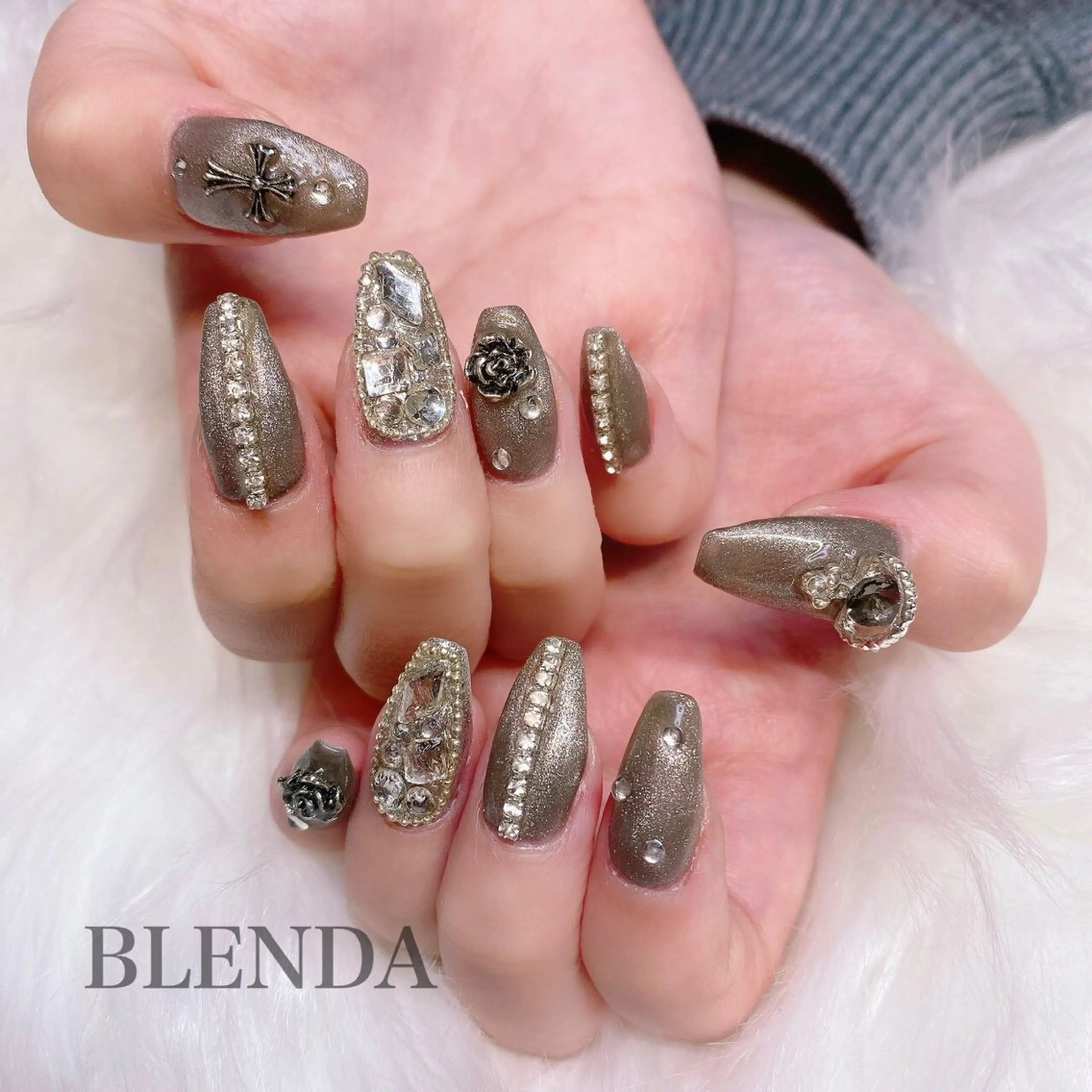 ネイル BLENDA 【ブレンダ】のネイルデザイン