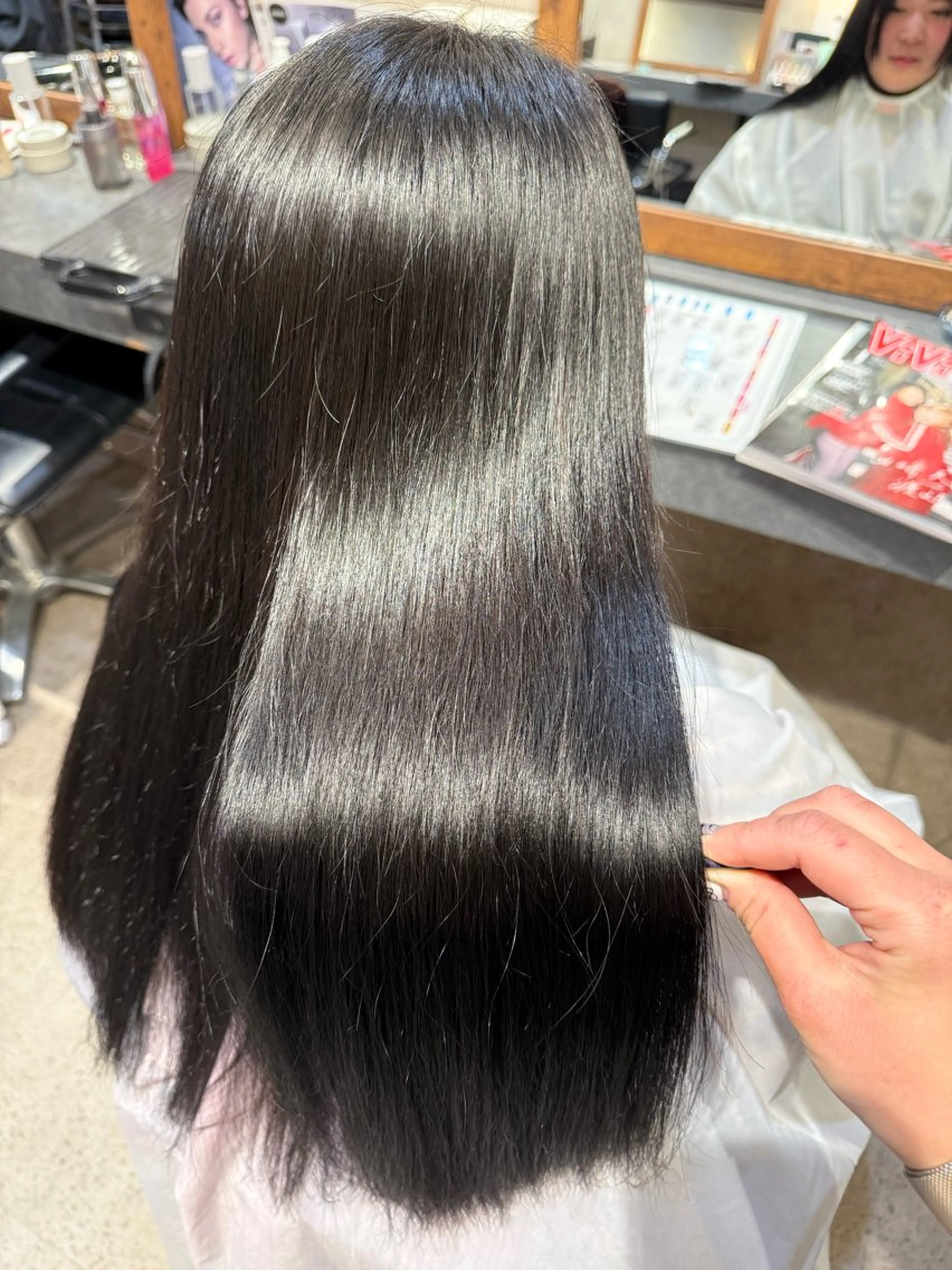 ロング トリートメント 縮毛矯正 トリートメント SOL by INFINI所属・明 (めい)のヘアスタイル